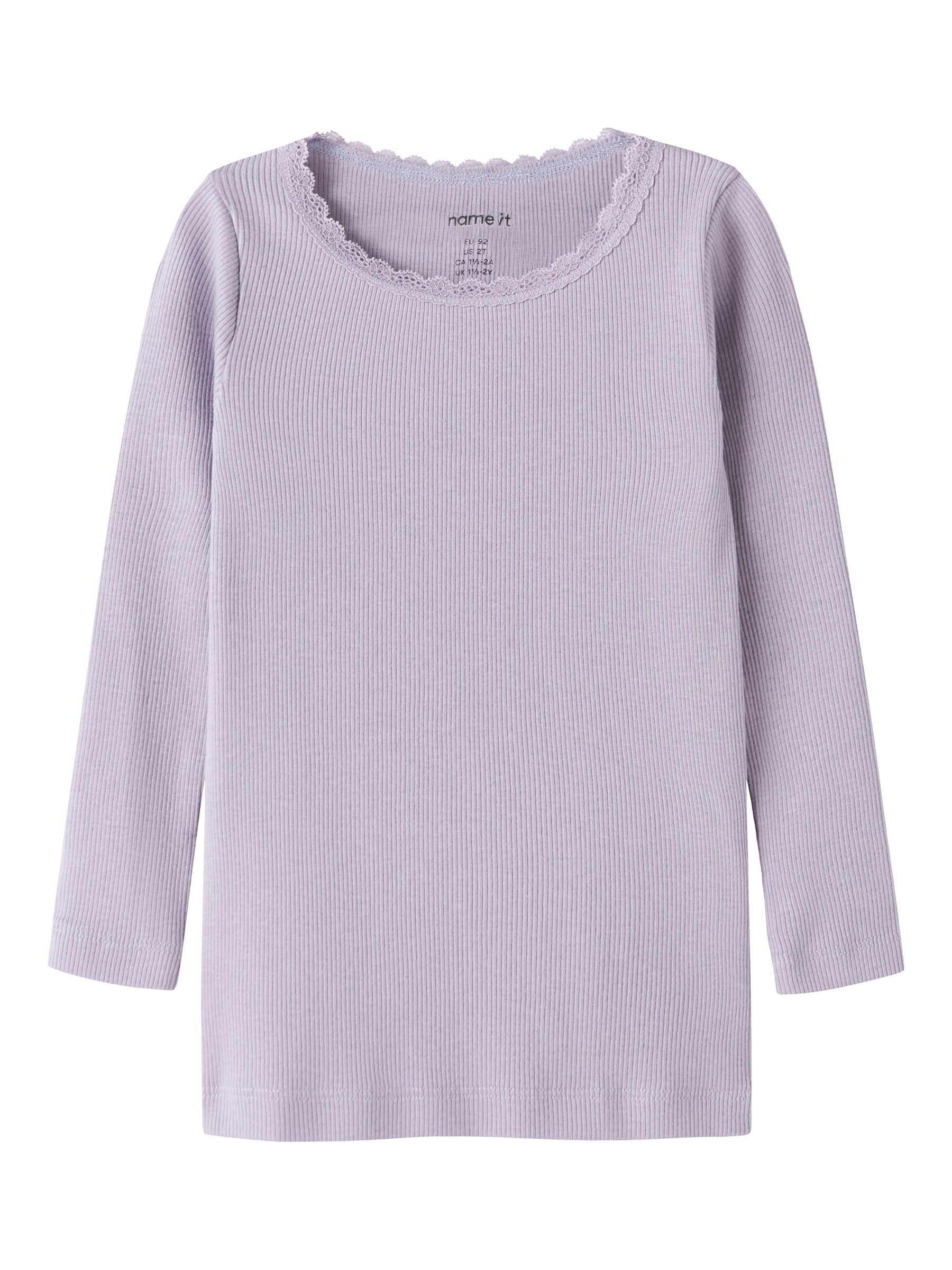 Name It Langarmshirt »NMFKAB LS TOP NOOS« in Feinripp und mit süsser Spitzenkante am Ausschnitt