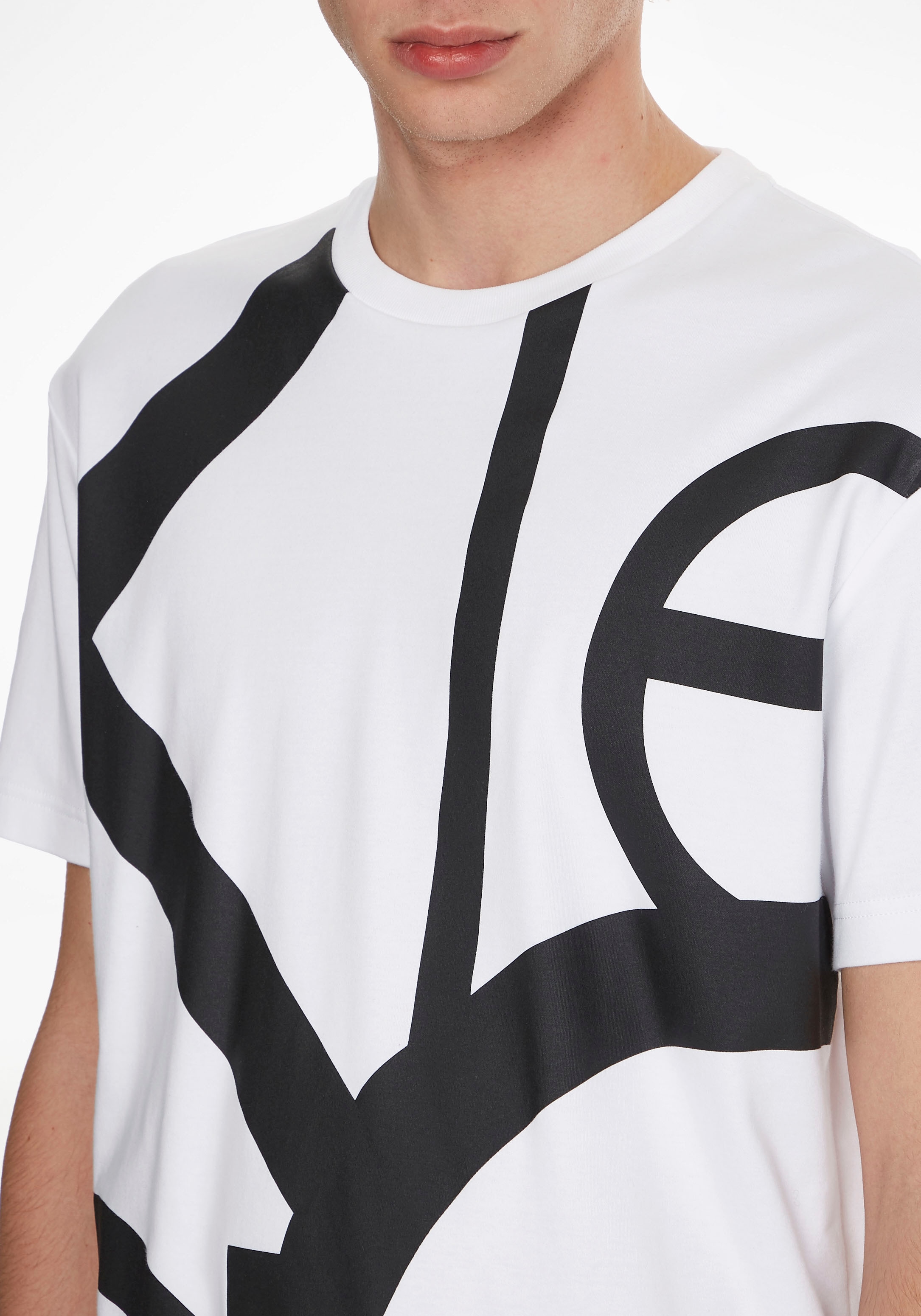 »ABSTRACT T-SHIRT« confortablement Calvin Klein en LOGO Mode COMFORT Acheter ligne T-Shirt