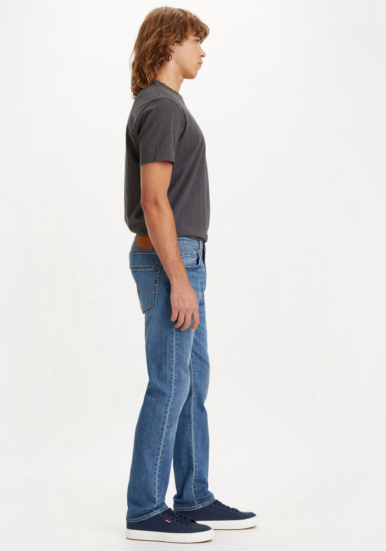 Levi's® Tapered-fit-Jeans »502 TAPER«, in elegantem, modernem Stil