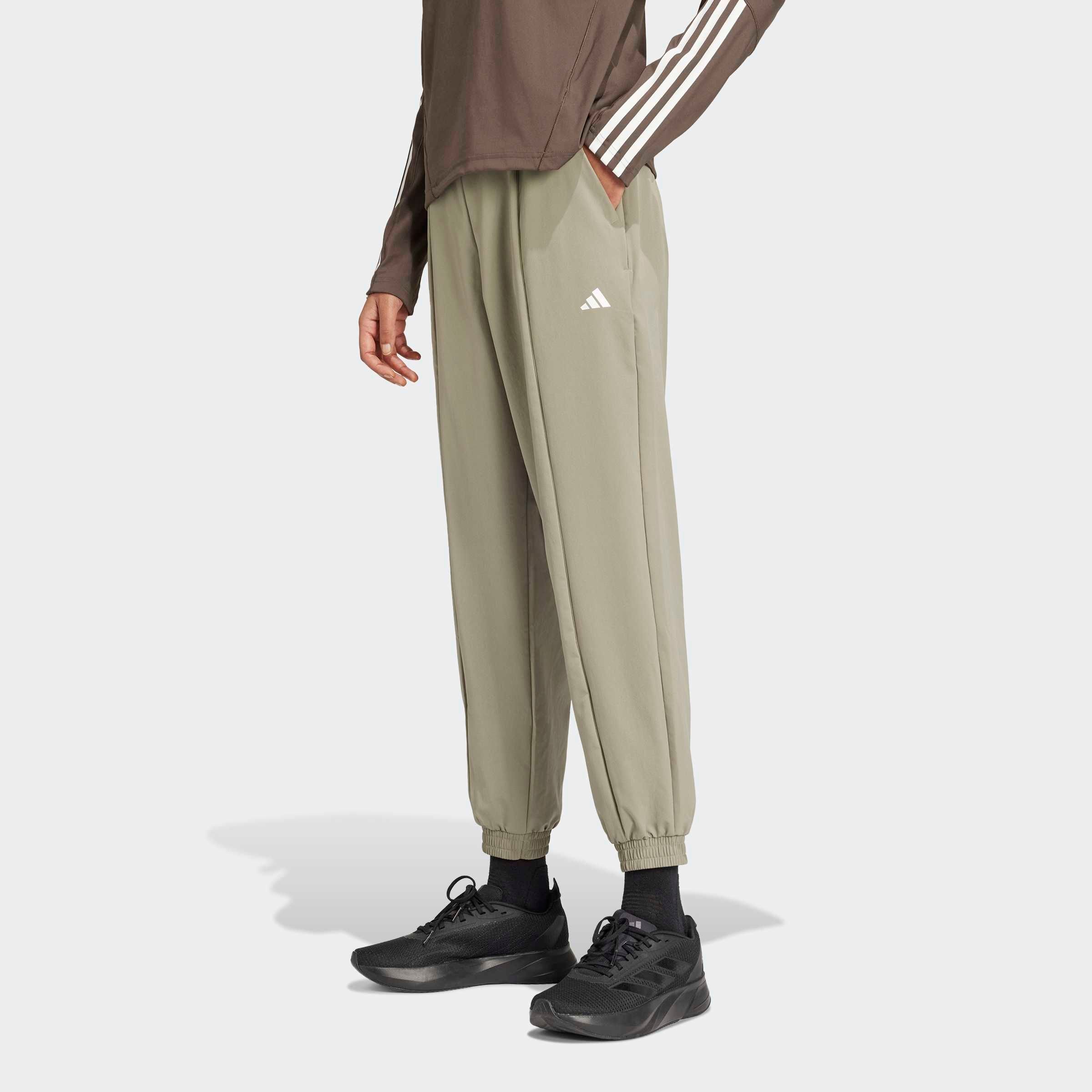 Image of adidas Performance Sporthose "AEROREADY TRAIN ESSENTIALS MINIMAL BRANDING WOVEN"
