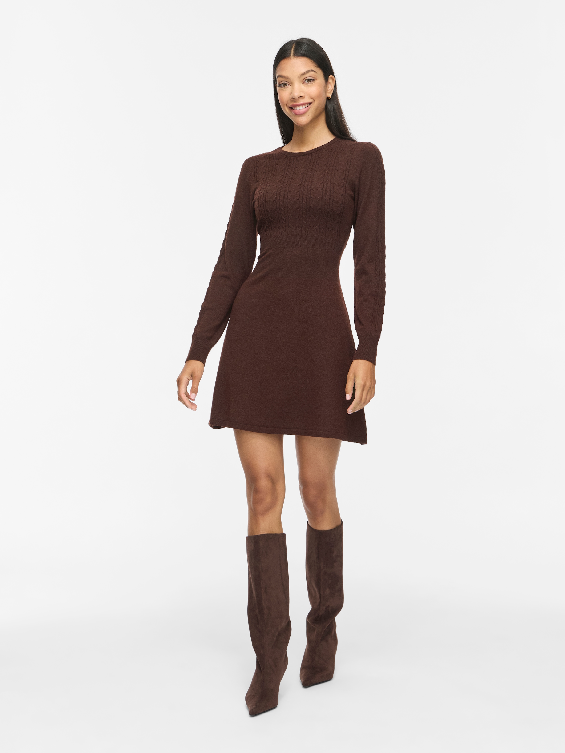 Vila Mini-robe »VIKERRY O-NECK L/S CABLE KNIT DRESS NOOS« en mélange de matières avec viscose