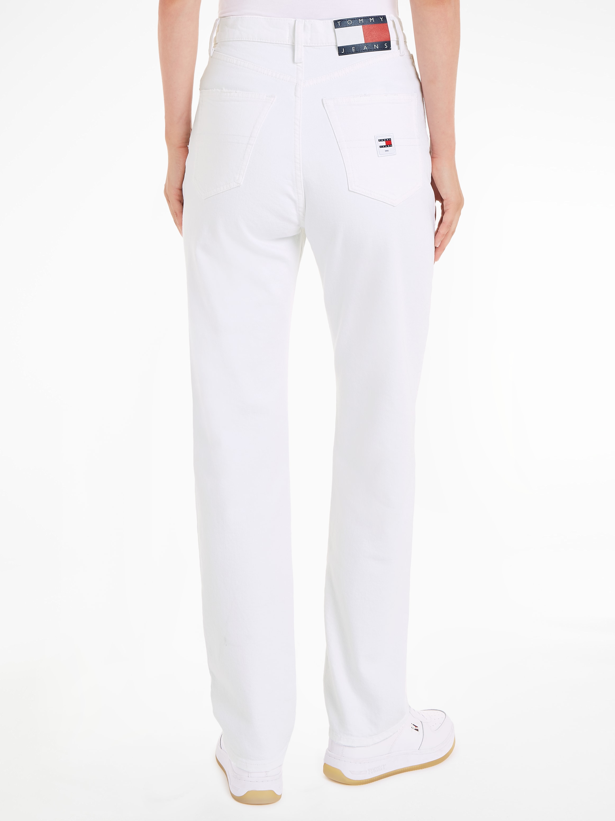 Tommy Jeans Straight-Jeans »JULIE UH STR AH1280«, mit Logostickerei