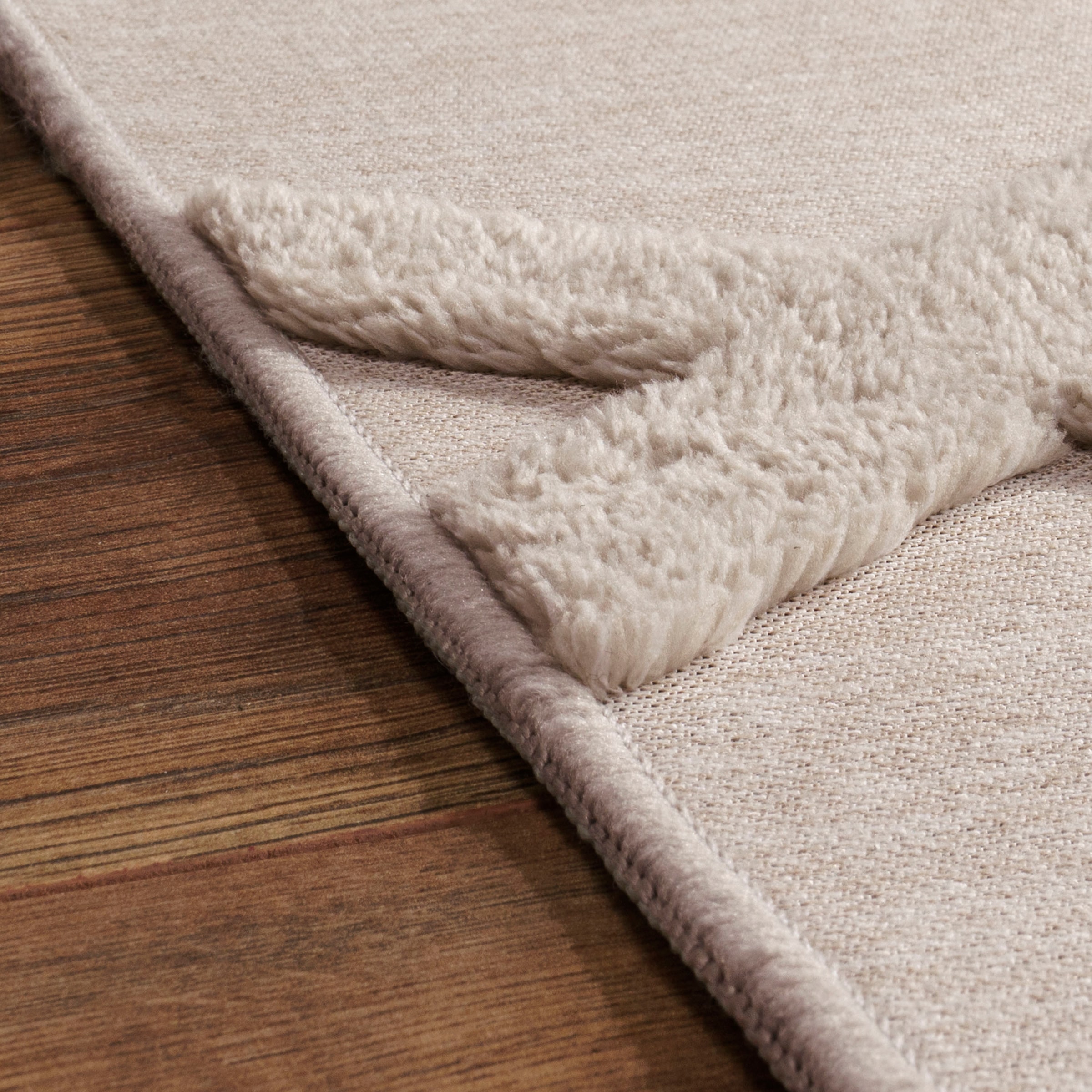 Paco Home Teppich »Utrecht 642«, rechteckig, 4 mm Höhe, Kurzflor, Uni Farben, 3D-Design, Rauten Muster, Hoch-Tief Effekt