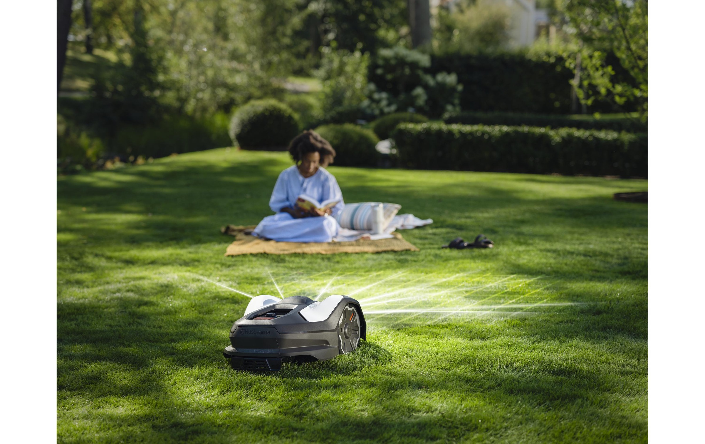 Husqvarna Rasenmähroboter »410 VE NERA ohne Referenzstation 1500 m²«  mit Diebstahlalarm, GPS, PIN-Code