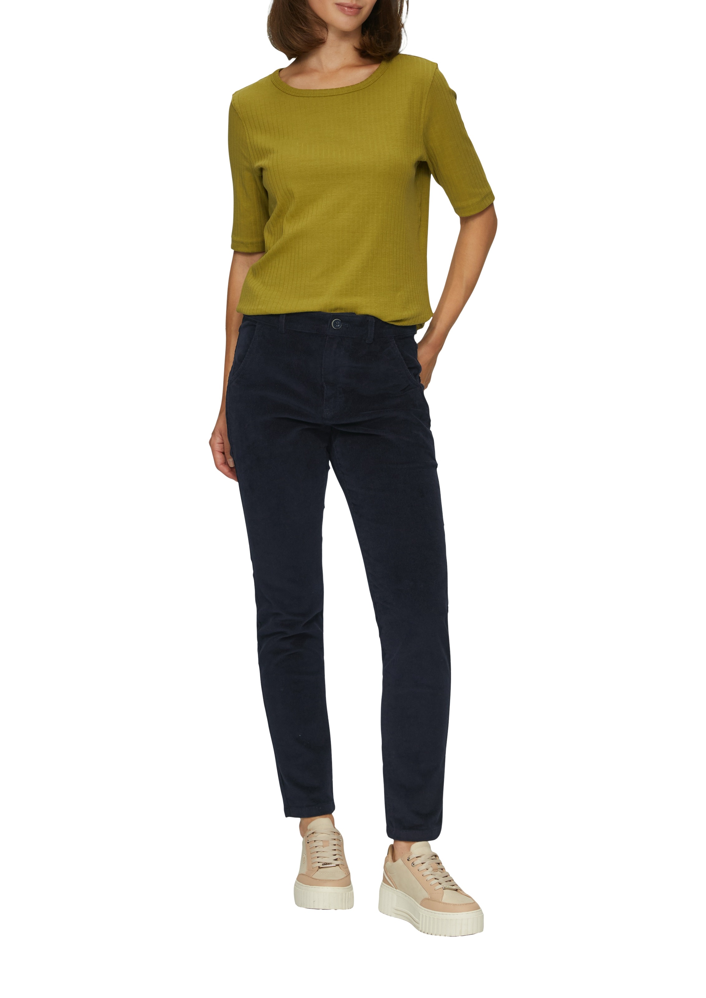 s.Oliver Cordhose, mit schmalem Bein