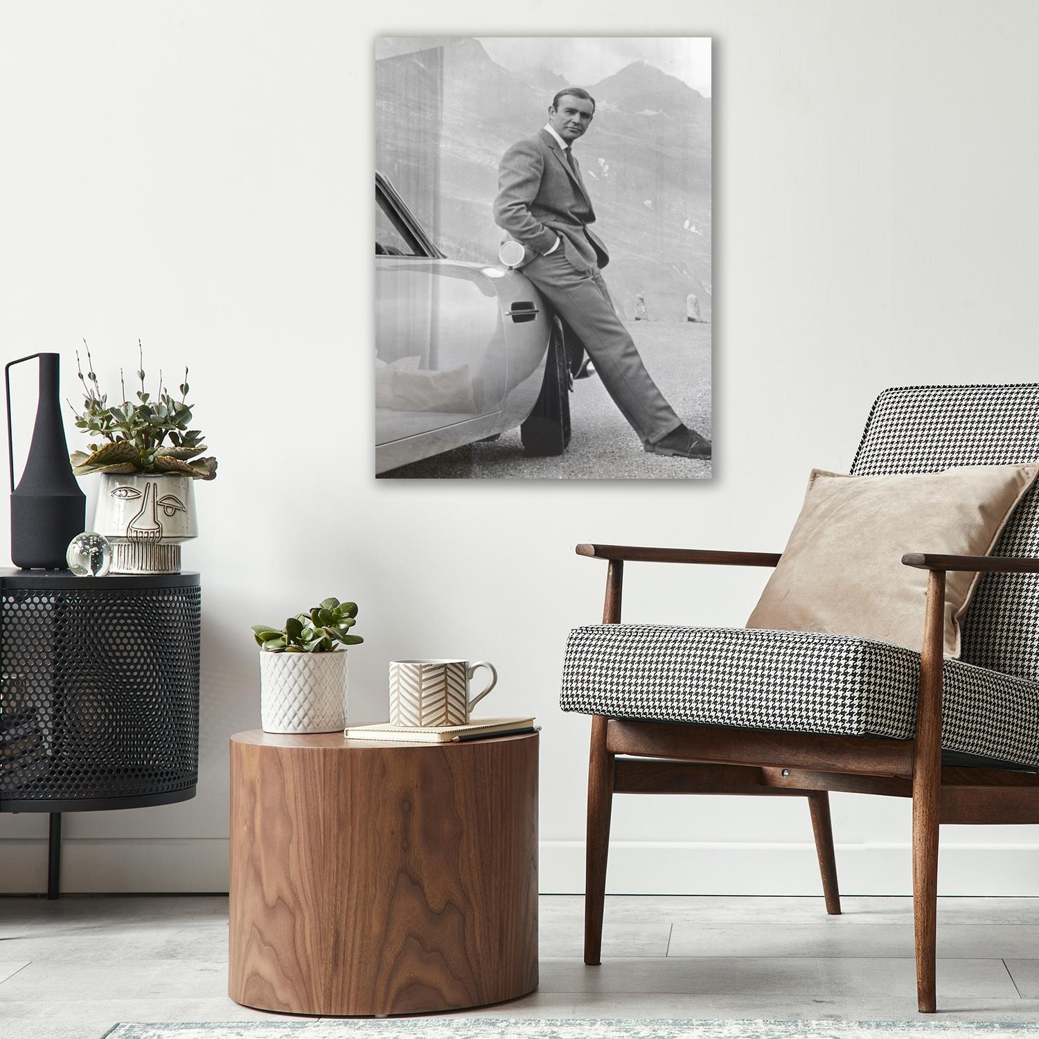 Image of queence Acrylglasbild "Sean Connery" Auto Film Filmfiguren Filmszene Foto Mann Schwarz-Weiss Stars Fine Art-Print in Galeriequalität