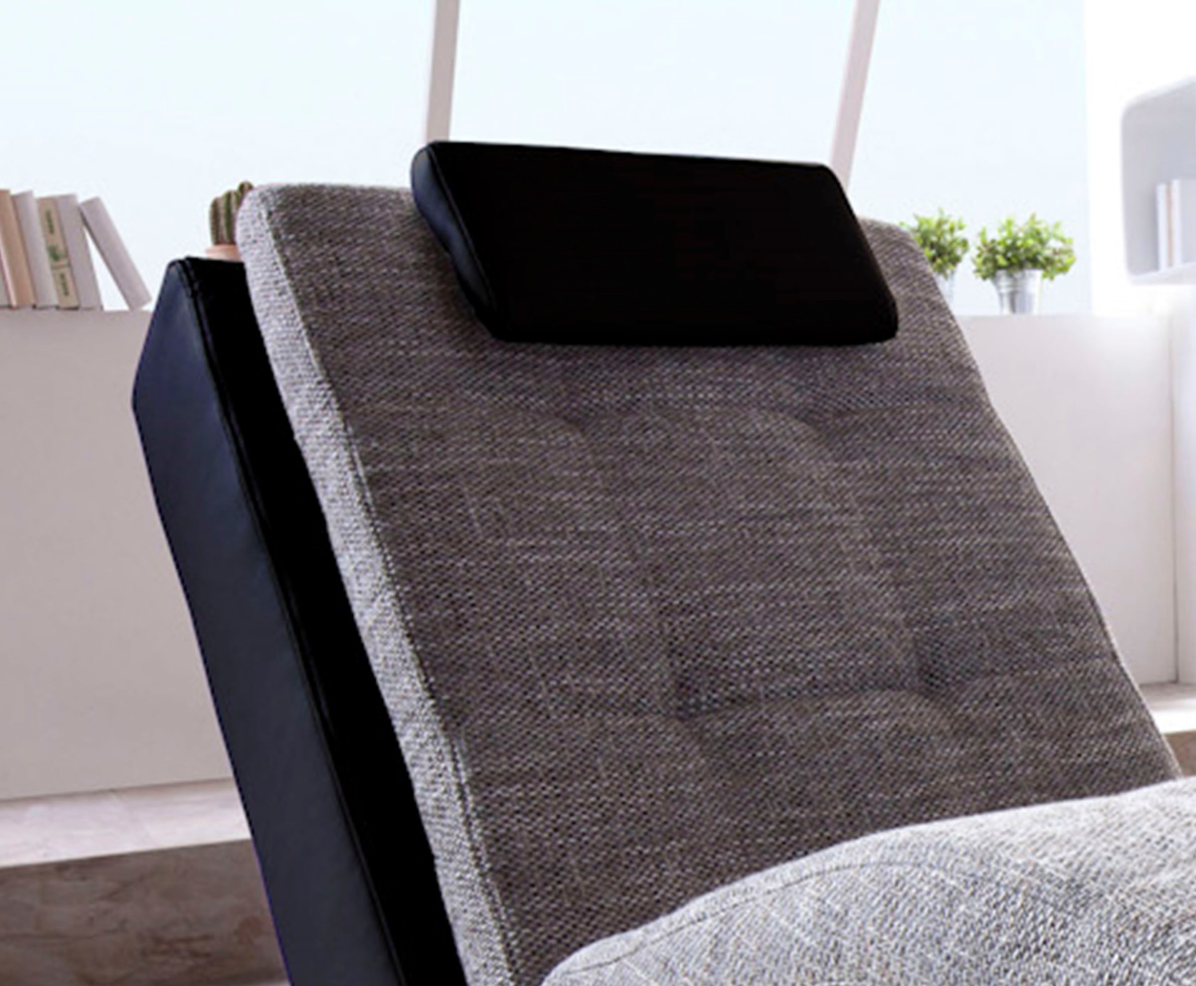 Home affaire Relaxliege »Vengo 2, moderne Solitär Relaxpolsterliege, bequem und elegant« mit Kopfkissen, Mattenoptik auf Korpus