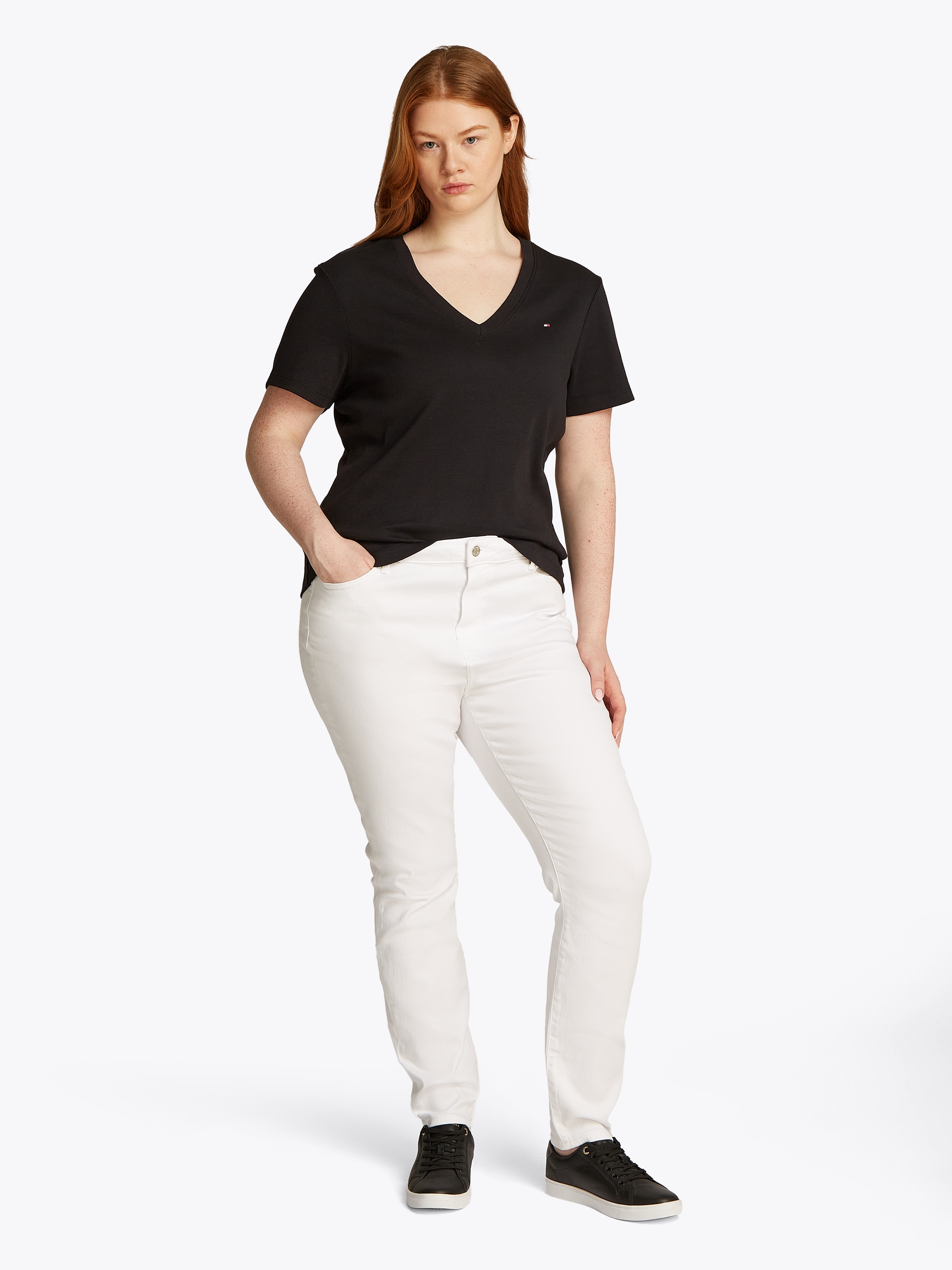 Tommy Hilfiger Curve V-Shirt »CRV SLIM CODY V-NK SS«, in Grossen Grössen