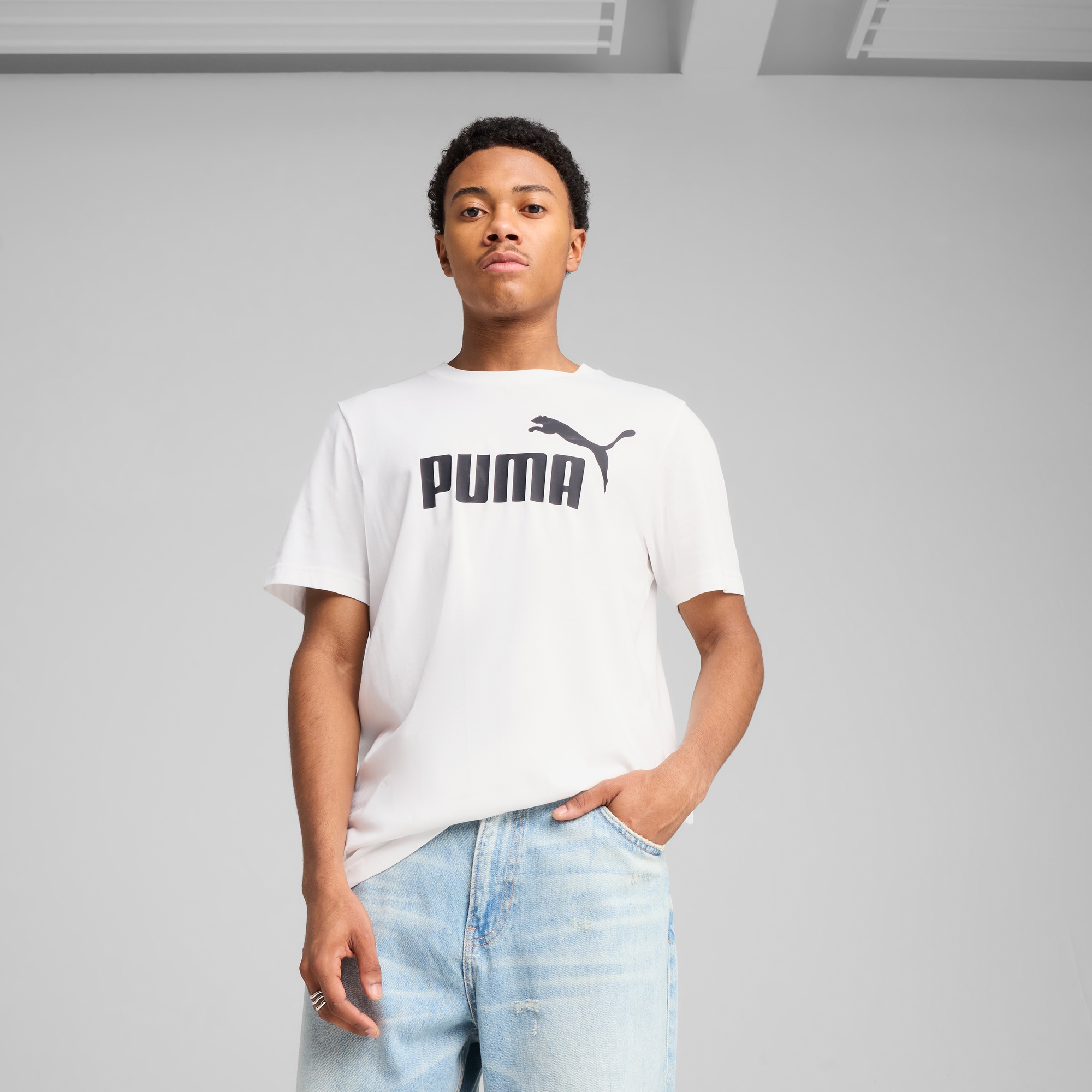 PUMA T-Shirt »ESS NO. 1 LOGO TEE«, Basic Herren T-Shirt mit Logo