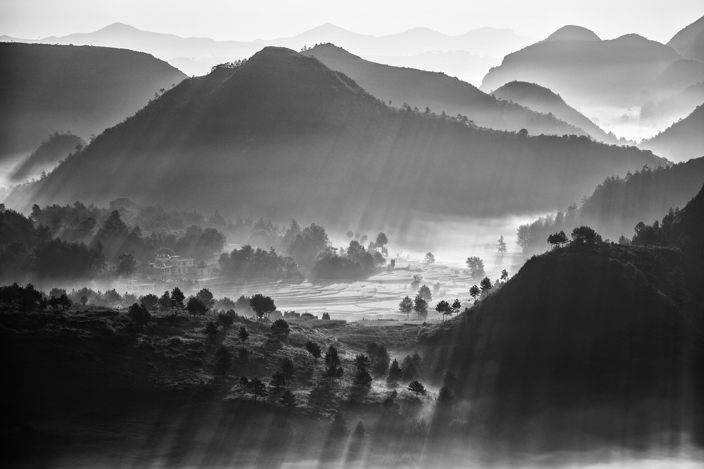 Image of Papermoon Fototapete »Photo-Art ZHOU CHENGZHOU, NEBLIGES MEER VON WOLKEN«, Vliestapete, hochwertiger Digitaldruck, inklusive Kleister bei Ackermann Versand Schweiz