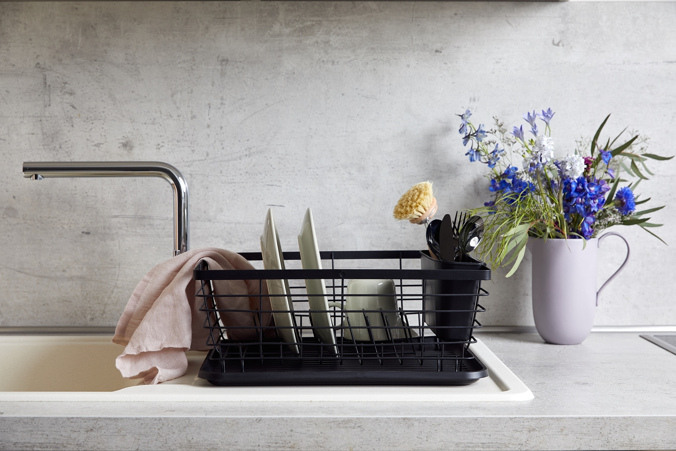 WENKO Trockenständer »Modell Drip« Abtropfgestell für Geschirr, mit Abtropfschale und Besteckkorb