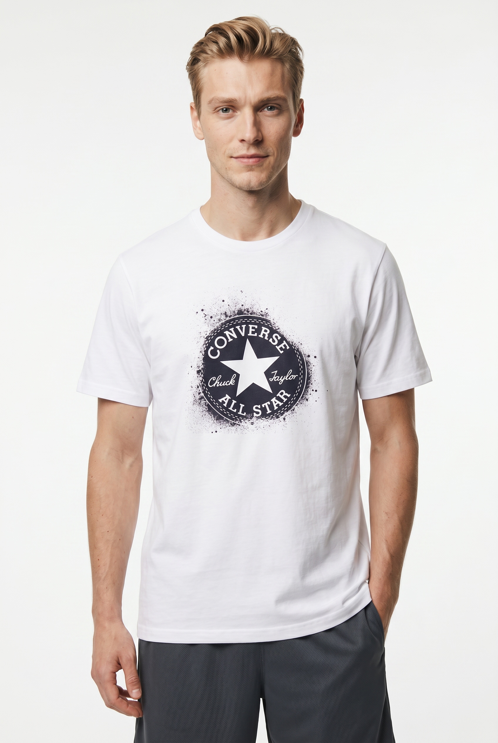 Image of Converse T-Shirt "MENS CONVERSE ALL STAR STENCIL T-SHIRT" unifarbenes Design, Kurzarm, Rundhalsausschnitt mit eingefasster Kante