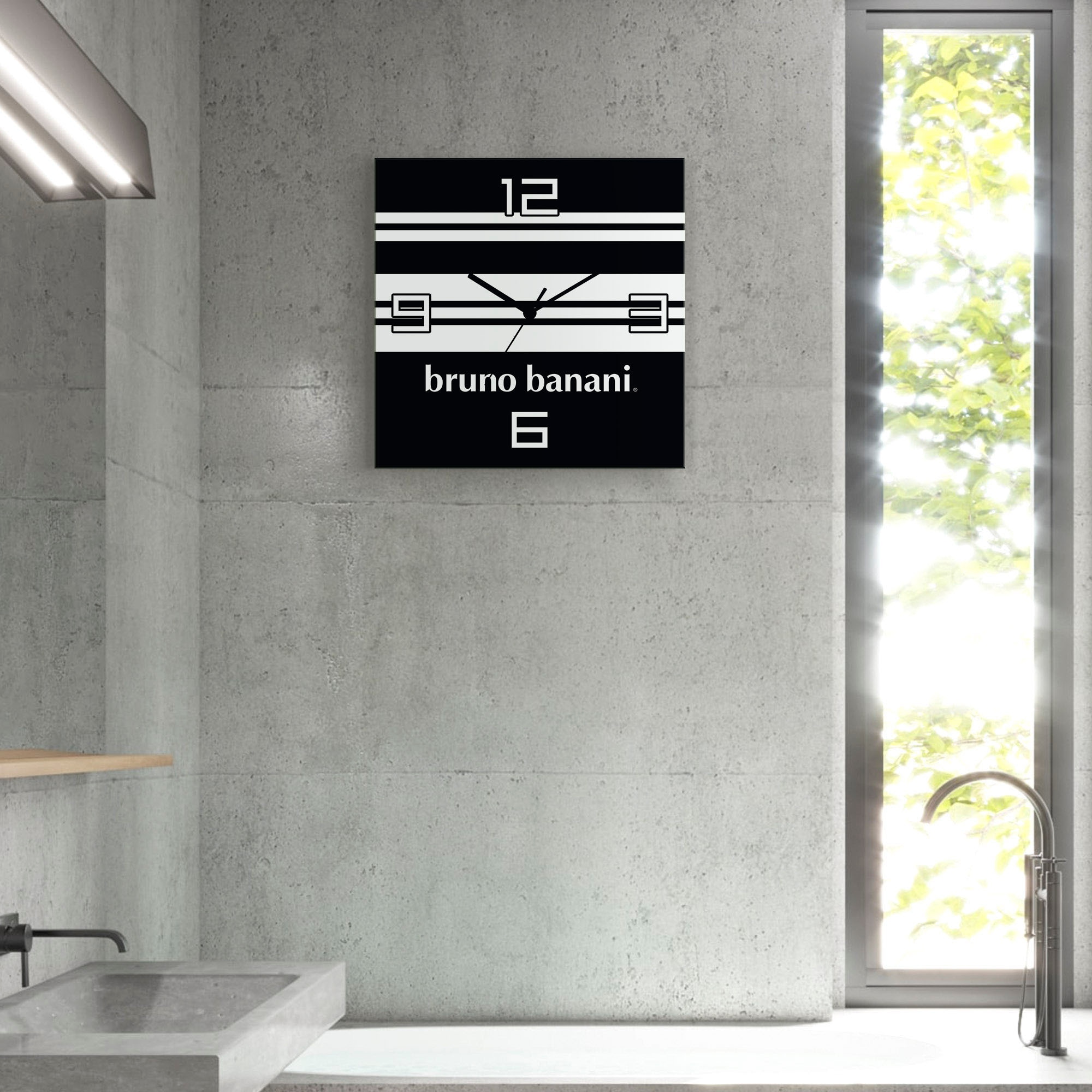 Image of Bruno Banani Wanduhr "Stripes auf Alu" wahlweise mit Quarz- oder Funkuhrwerk, lautlos ohne Tickgeräusche