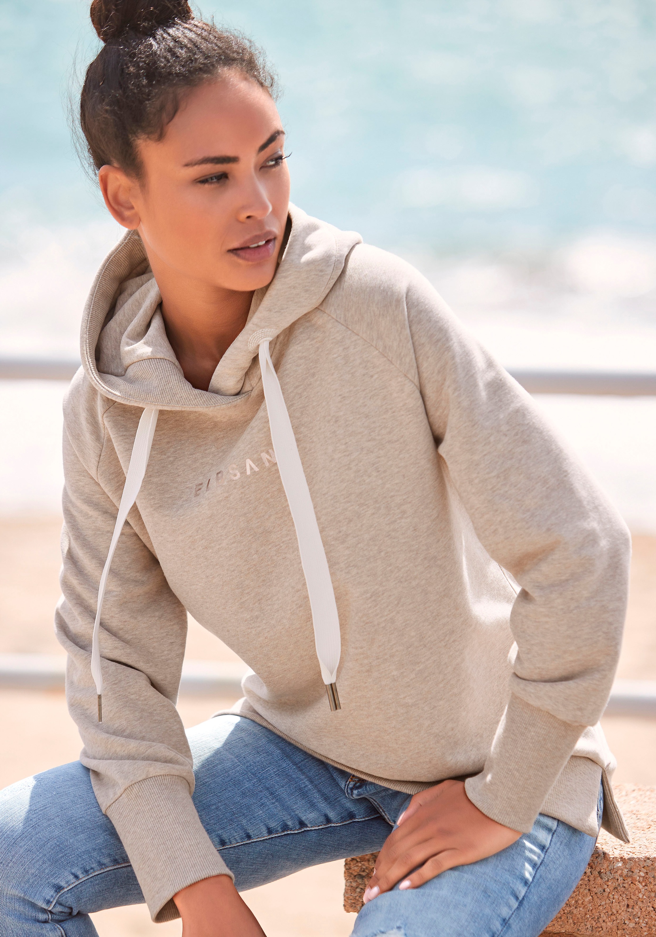 Elbsand Kapuzensweatshirt »Sivane«, mit Logodruck vorne kaufen