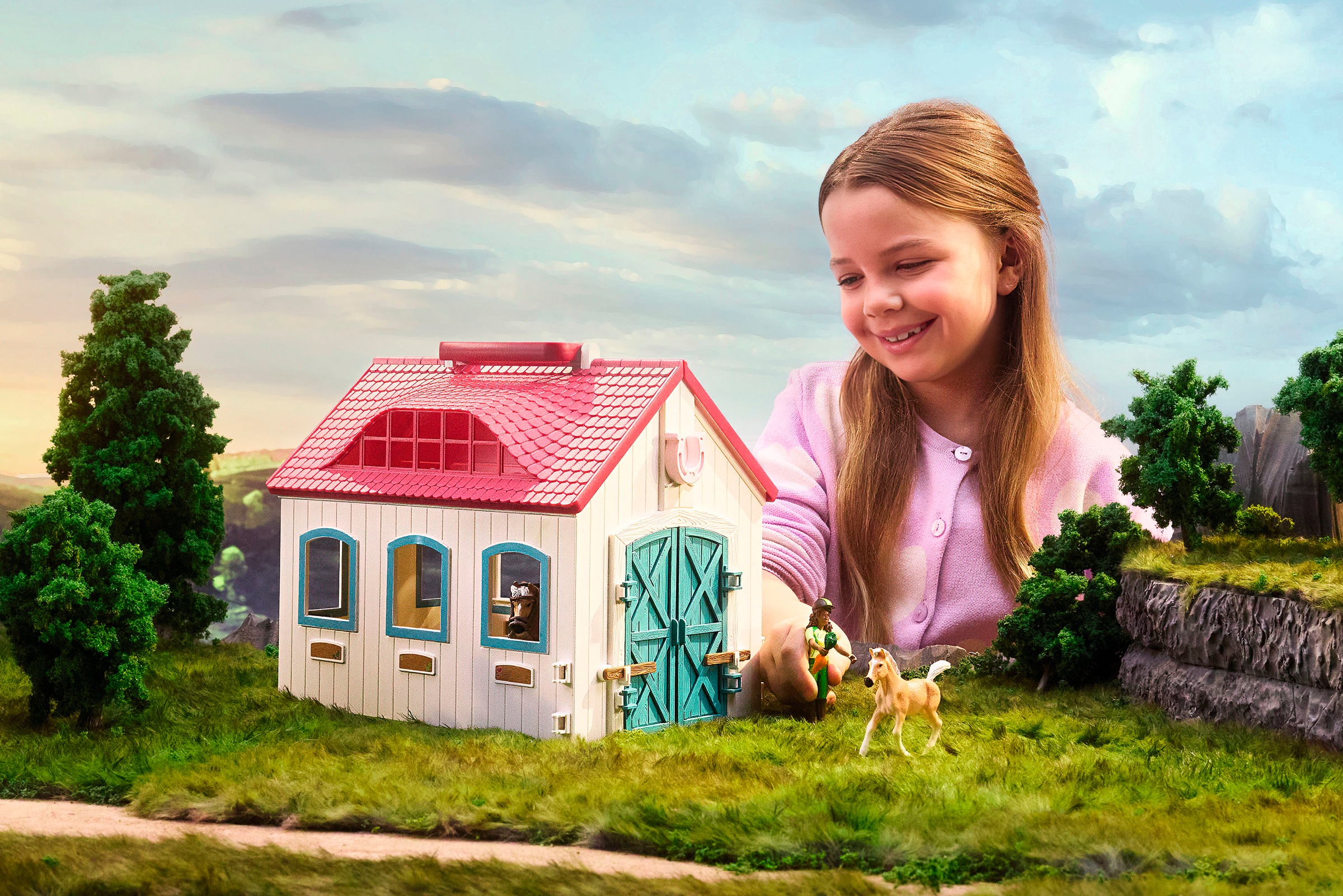 Schleich® Spielwelt »HORSE CLUB, Offenstall -Kleines Hufeisen (42703)« Made in Europe