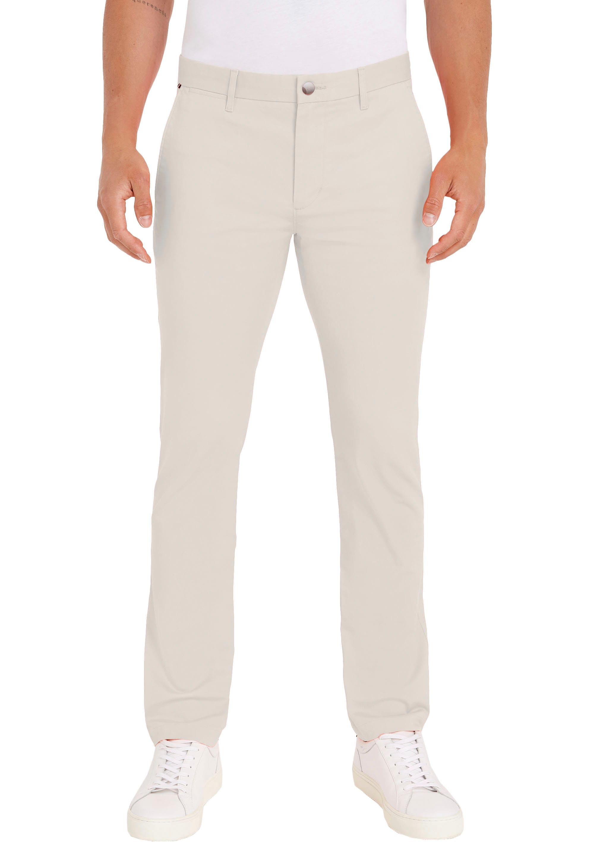 Tommy Hilfiger Chinohose »BLEECKER CHINO 1985 PIMA COTTON«, mit dezenter Labelflag über der Gesässtasche