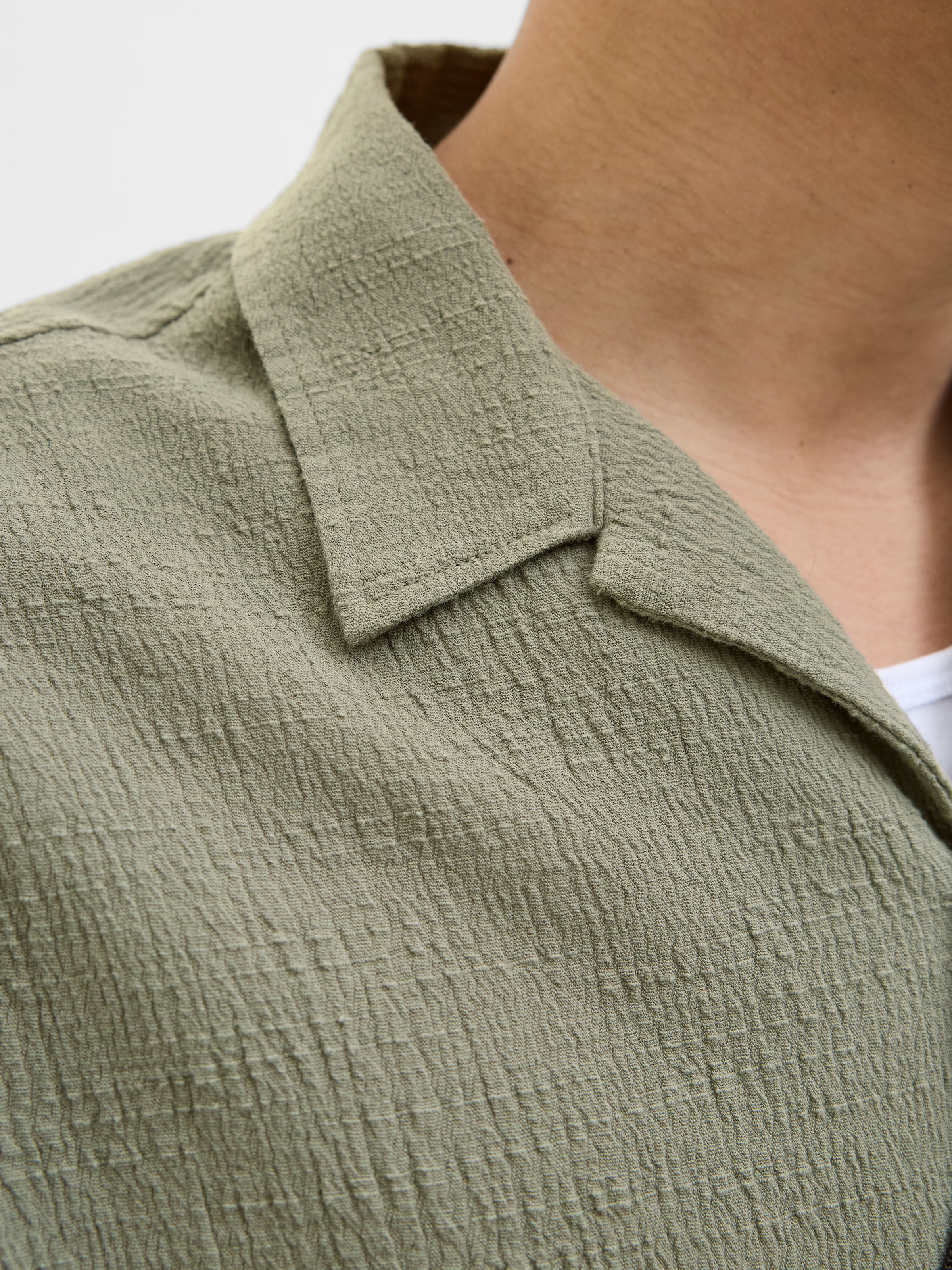 Jack & Jones Kurzarmhemd »JORLUKE CRINKLE RESORT SHIRT SS SN«