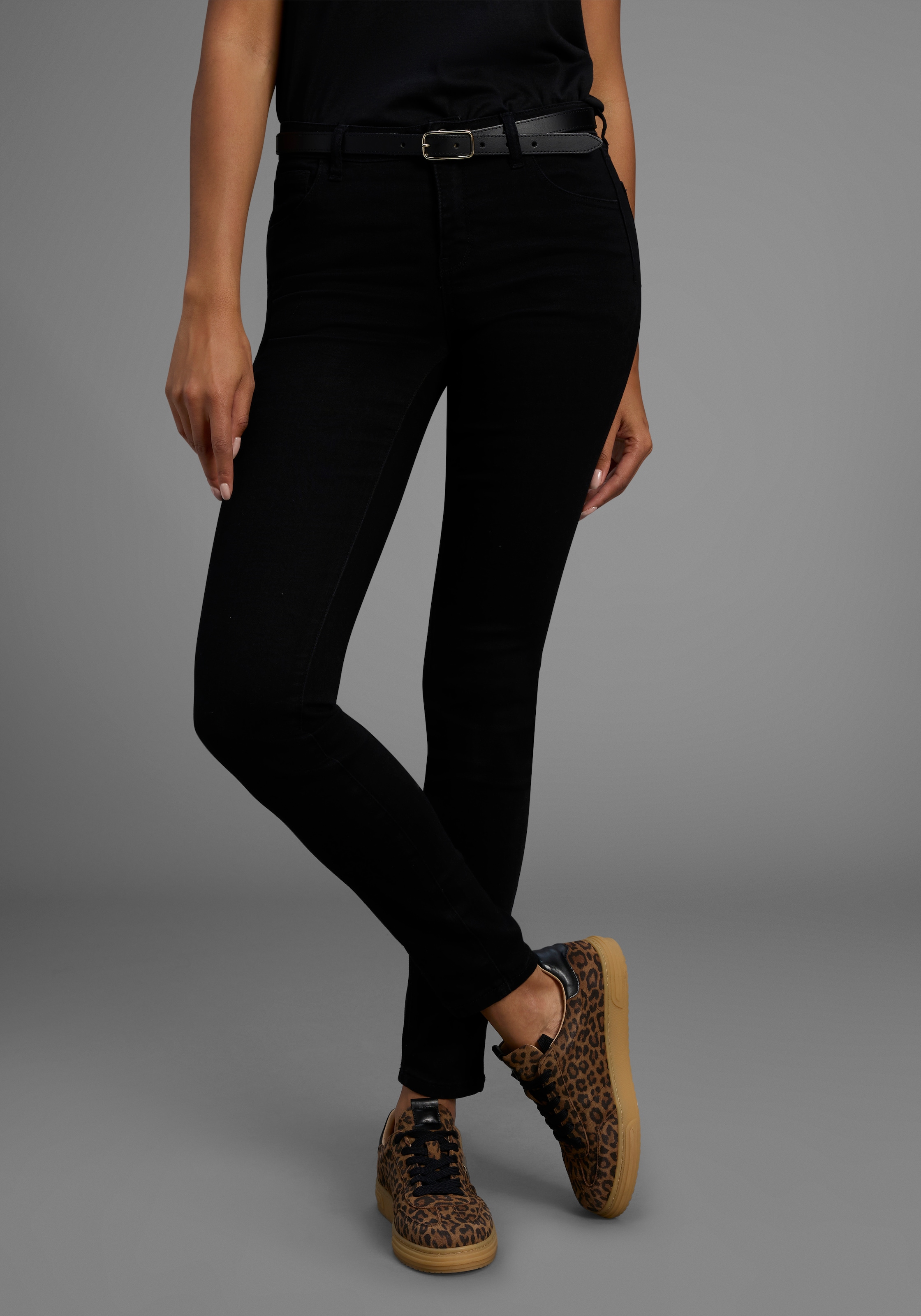 Image of Arizona Skinny-fit-Jeans "Ultra-Stretch" extra-enger Beinverlauf, normale Leibhöhe, mit Eingrifftaschen