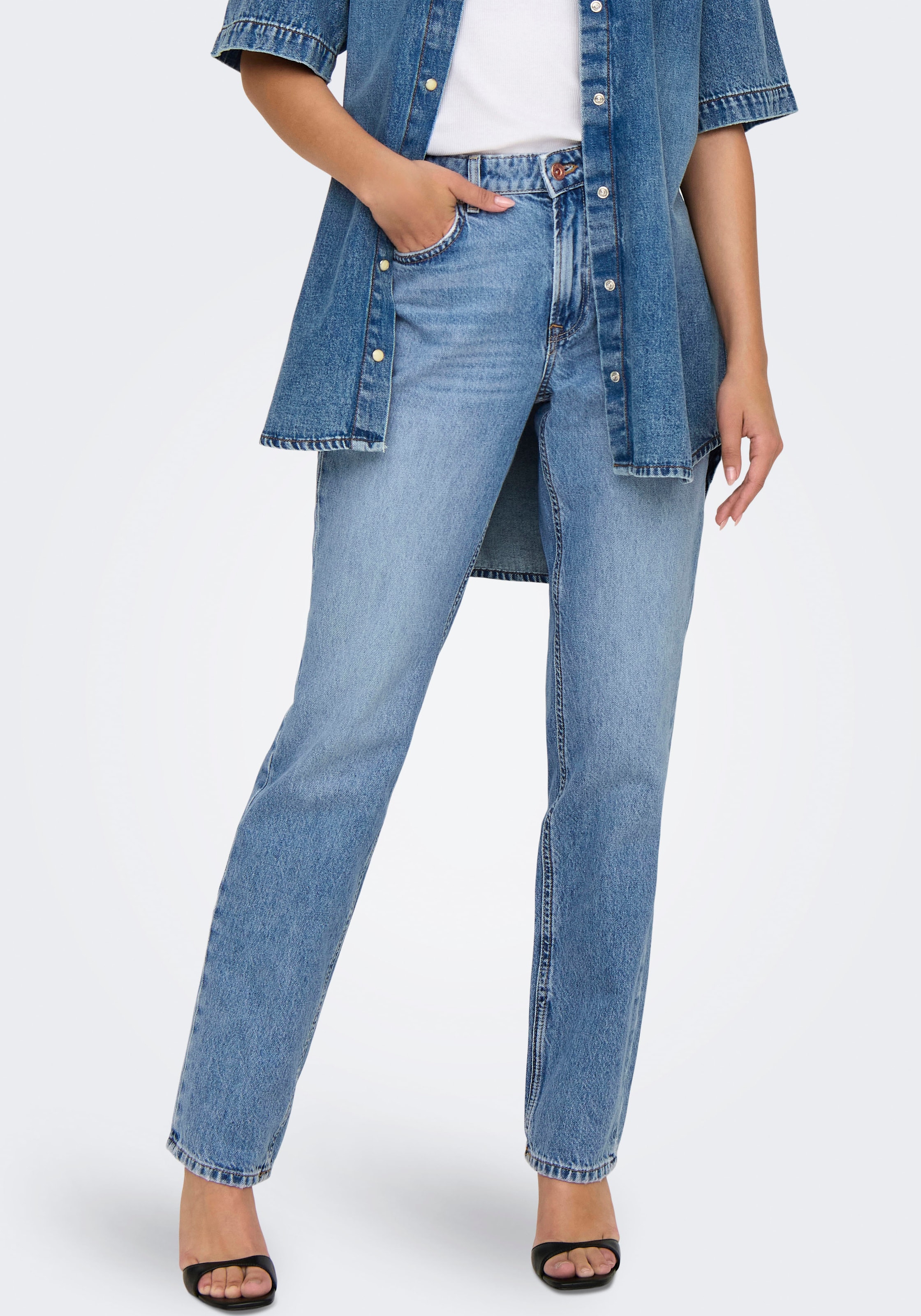 ONLY Low-rise-Jeans »ONLBRENDA LOW WIDE DNM CRO158 NOOS«