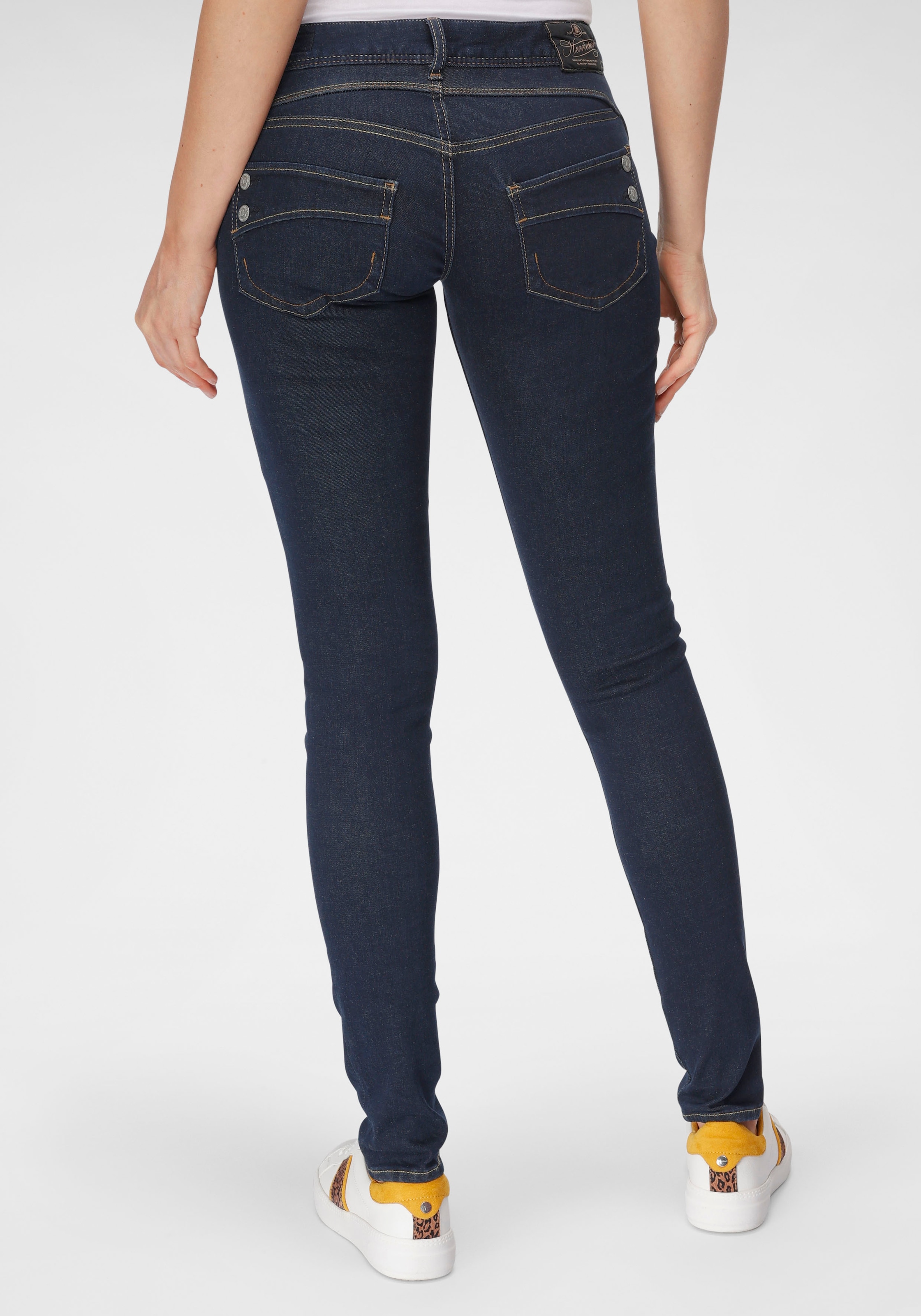 Slim-fit-Jeans »PIPER SLIM REUSED«, umweltfreundlich dank der ISKO New Technology