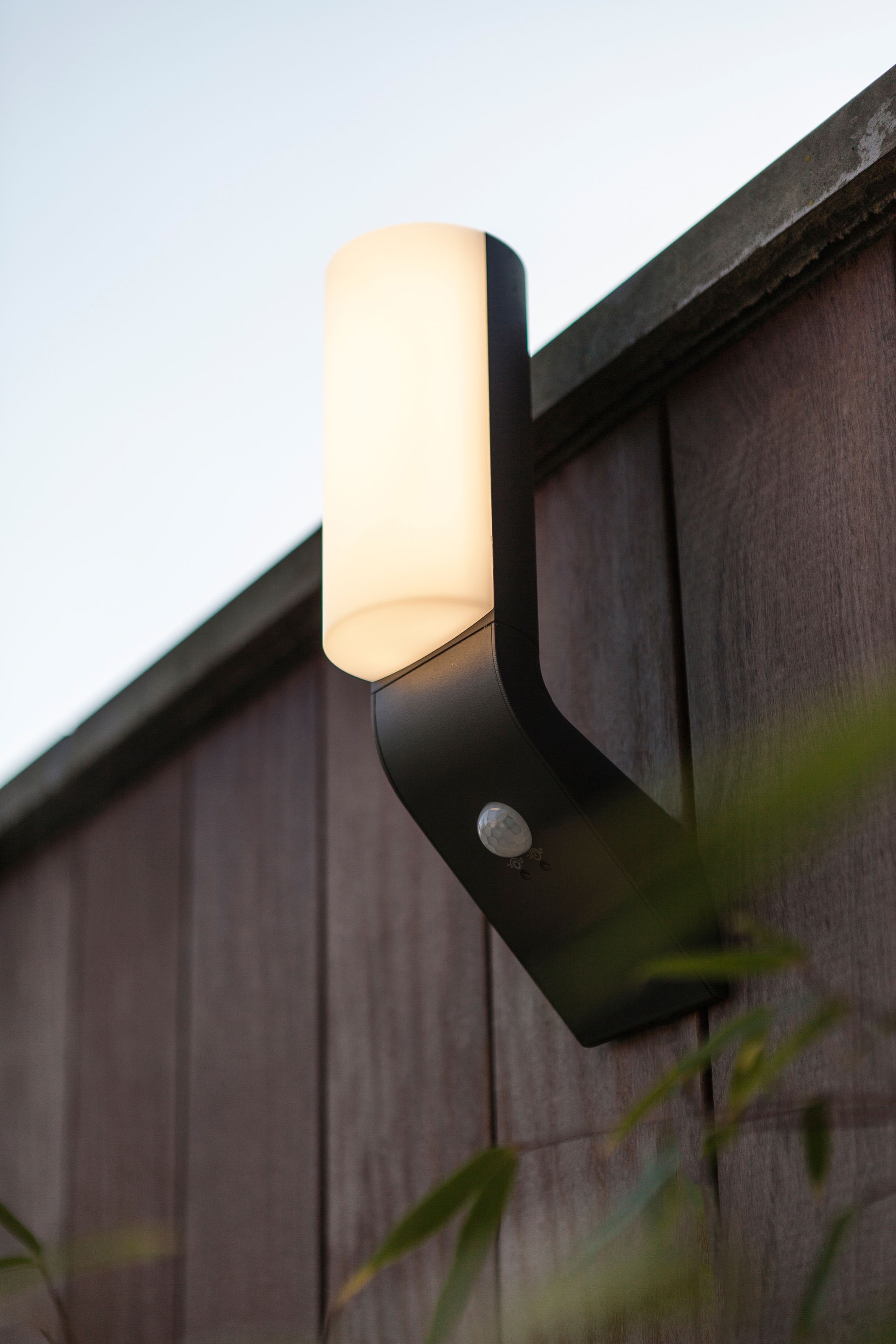 LUTEC LED Aussen-Wandleuchte »BATI«, Leuchtmittel LED-Modul | LED fest integriert, Bewegungsmelder