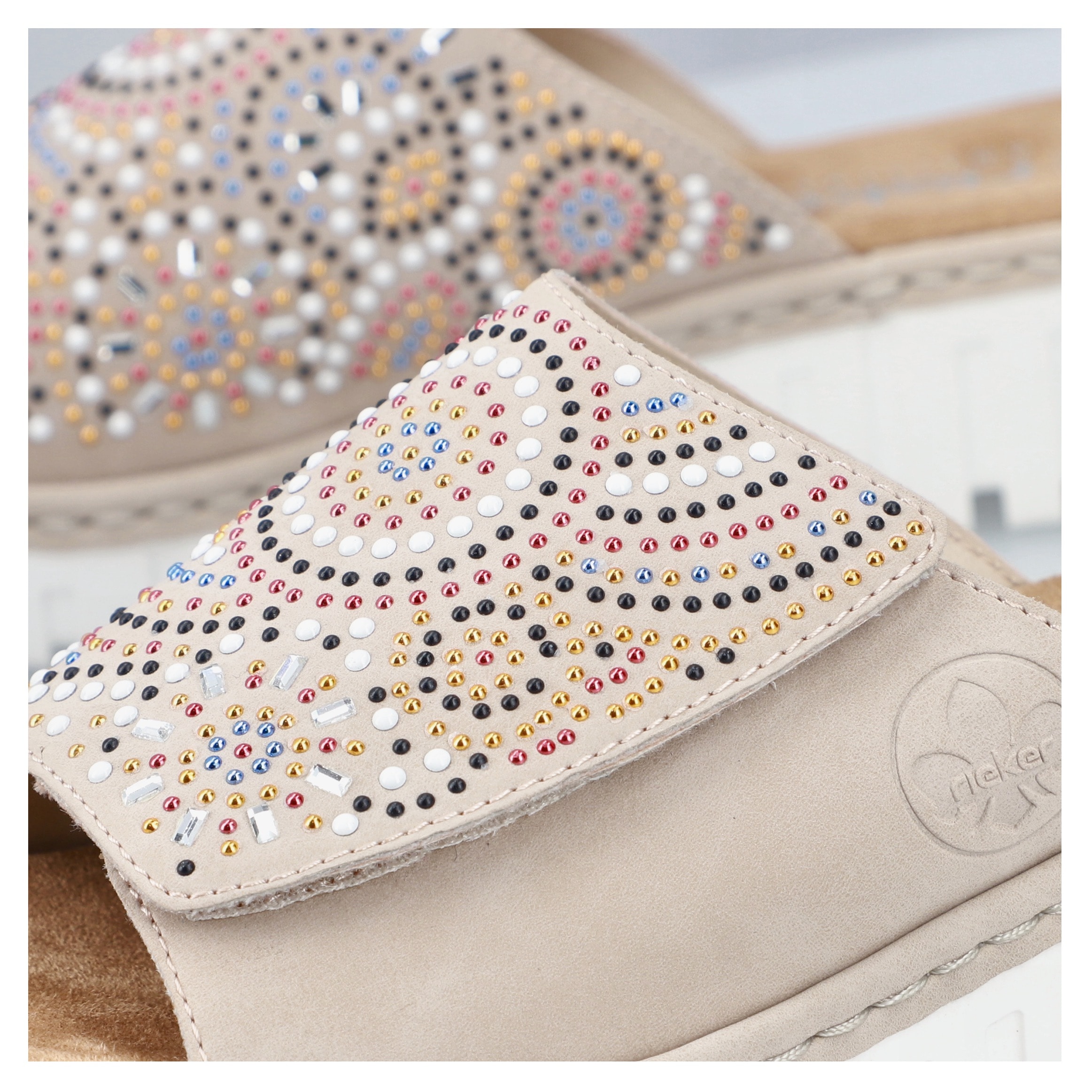 Rieker Pantolette  Sommerschuh, Strandschuh, Hausschuh mit regulierbarem Klettverschluss