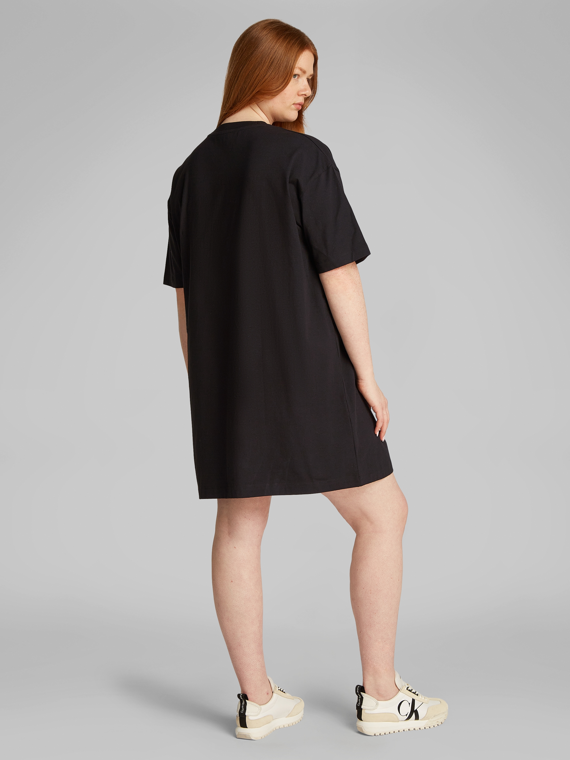 Calvin Klein Jeans Plus Shirtkleid »PLUS GRADIENT MONOLOGO TEE DRESS«, in grossen Grössen