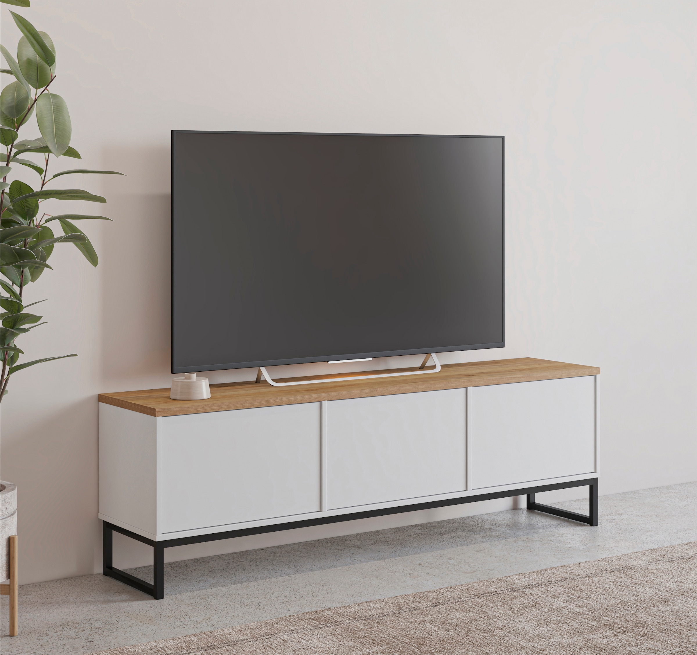 Image of Home affaire Lowboard "Alto, Breite 157 cm, TV-Board mit 3 Klappen, push-to-open" TV-Kommode mit viel Stauraum, push-to-open-Funktion, Metallkufen