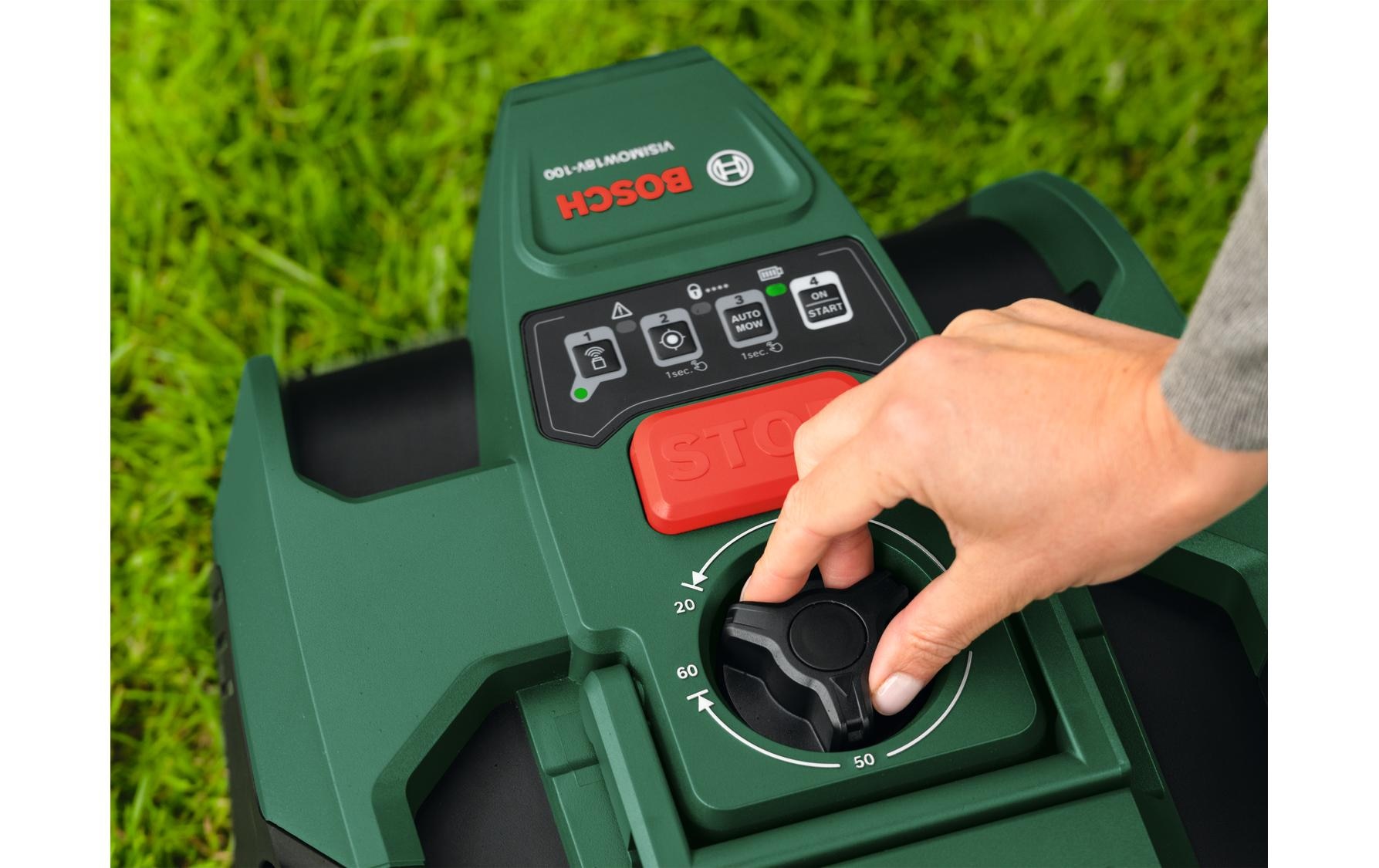 BOSCH Robot tondeuse »VISIMOW18 V-100 100 m², 1x Akku PBA 18V 4.0Ah«