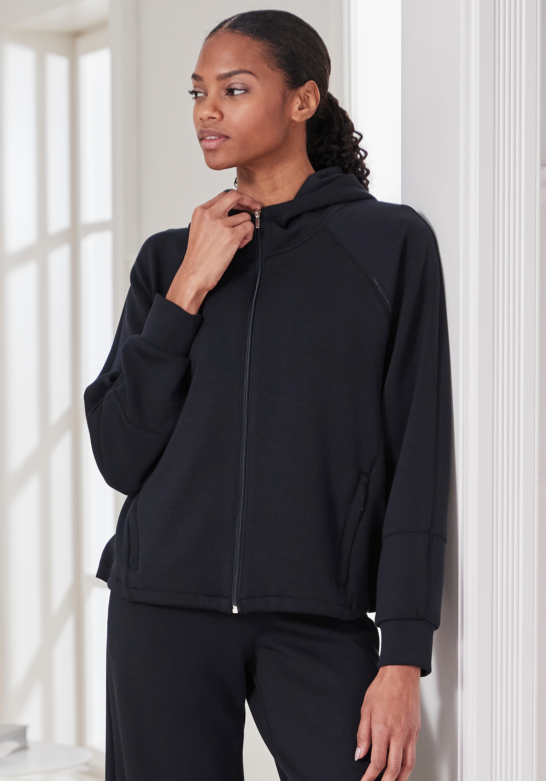 Image of French Connection Sweatjacke mit seitlichen Reissverschlusstasche, Loungewear