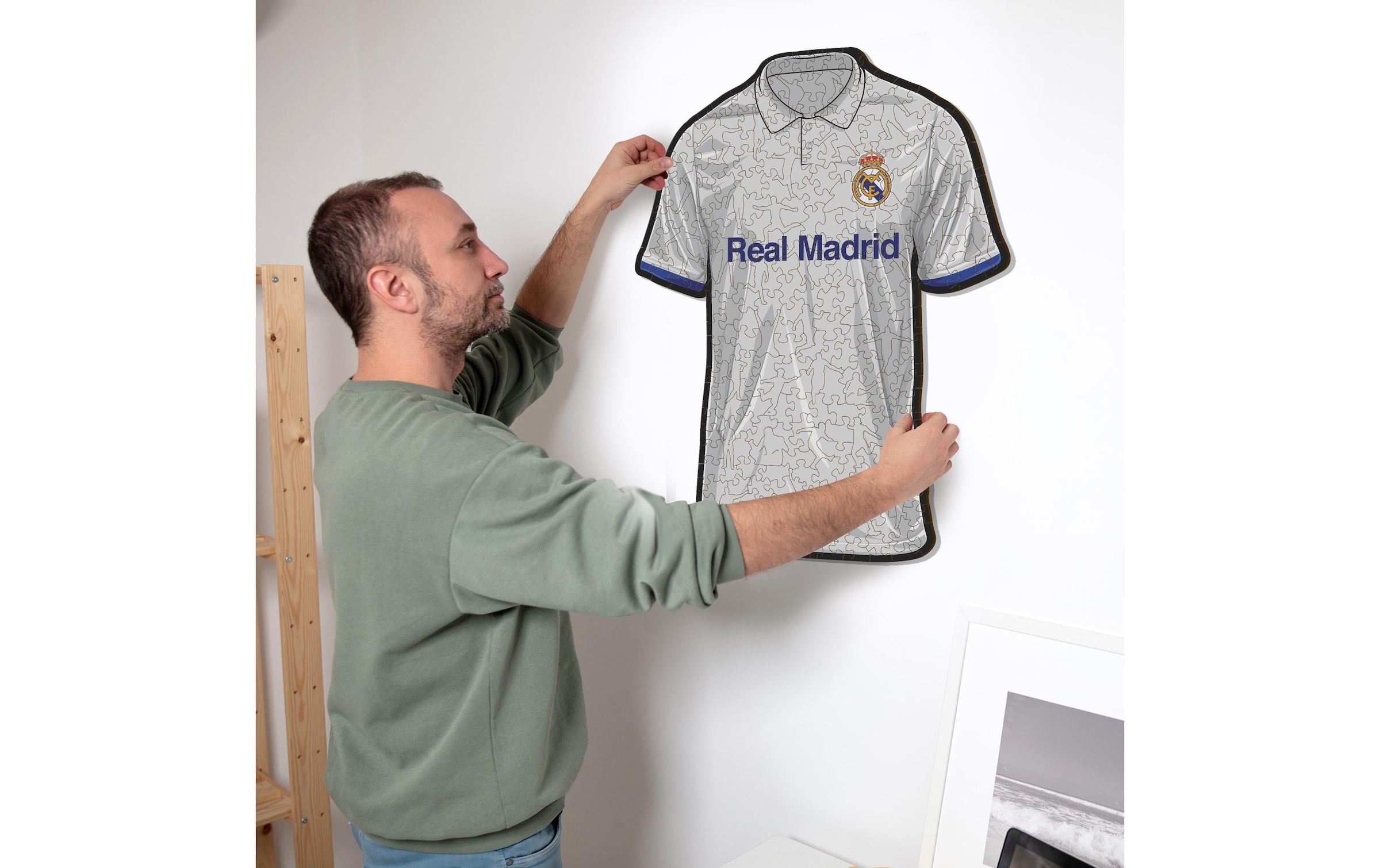 Puzzle »Iconic Puzzle FC Real Madrid – Trikot«, (270 tlg.)