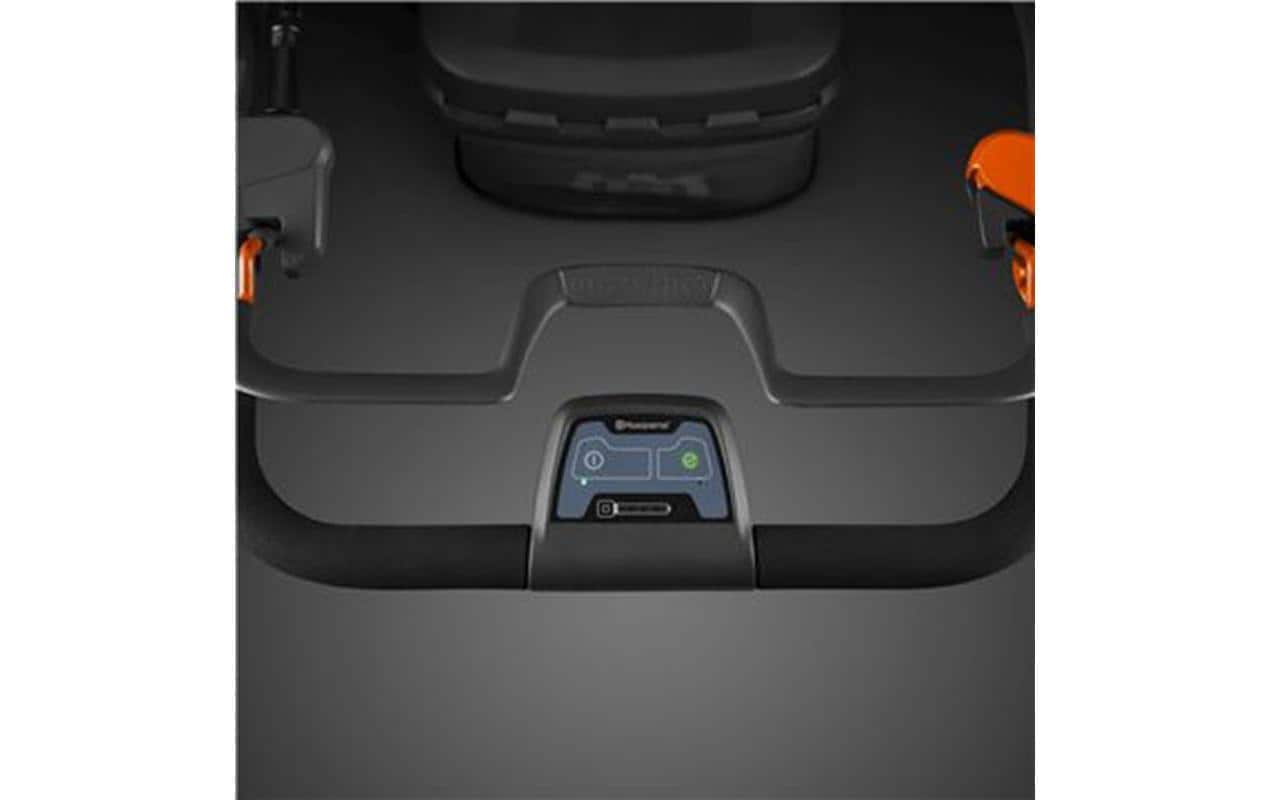 Husqvarna Akku-Vertikutierer »S 138i Solo« Vertikutierer mit 36-V-Elektromotor