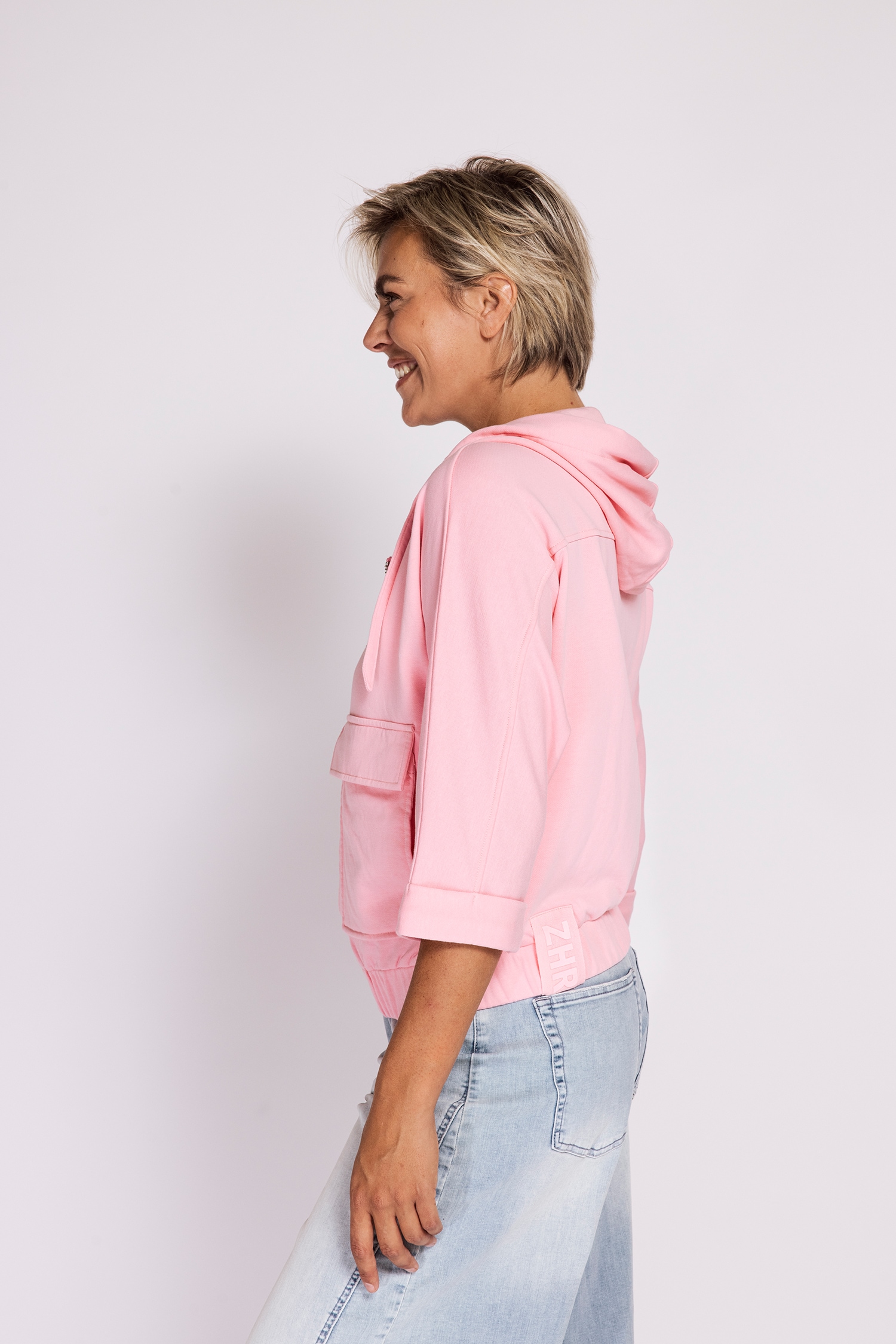 Zhrill Sweatblazer »HARIKE« mit Kapuze und Kordelzug, mit Klappentaschen, normale Passform