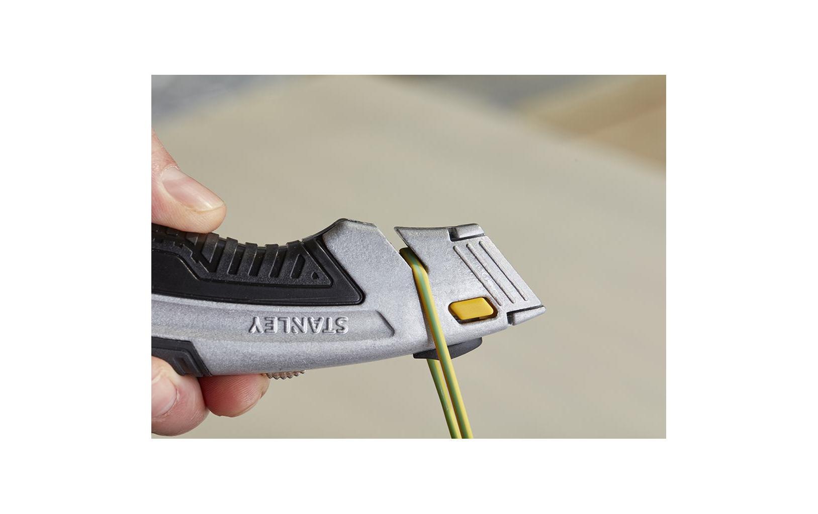 STANLEY Couteau universel »Schnellwechsel-Messer 19 mm«