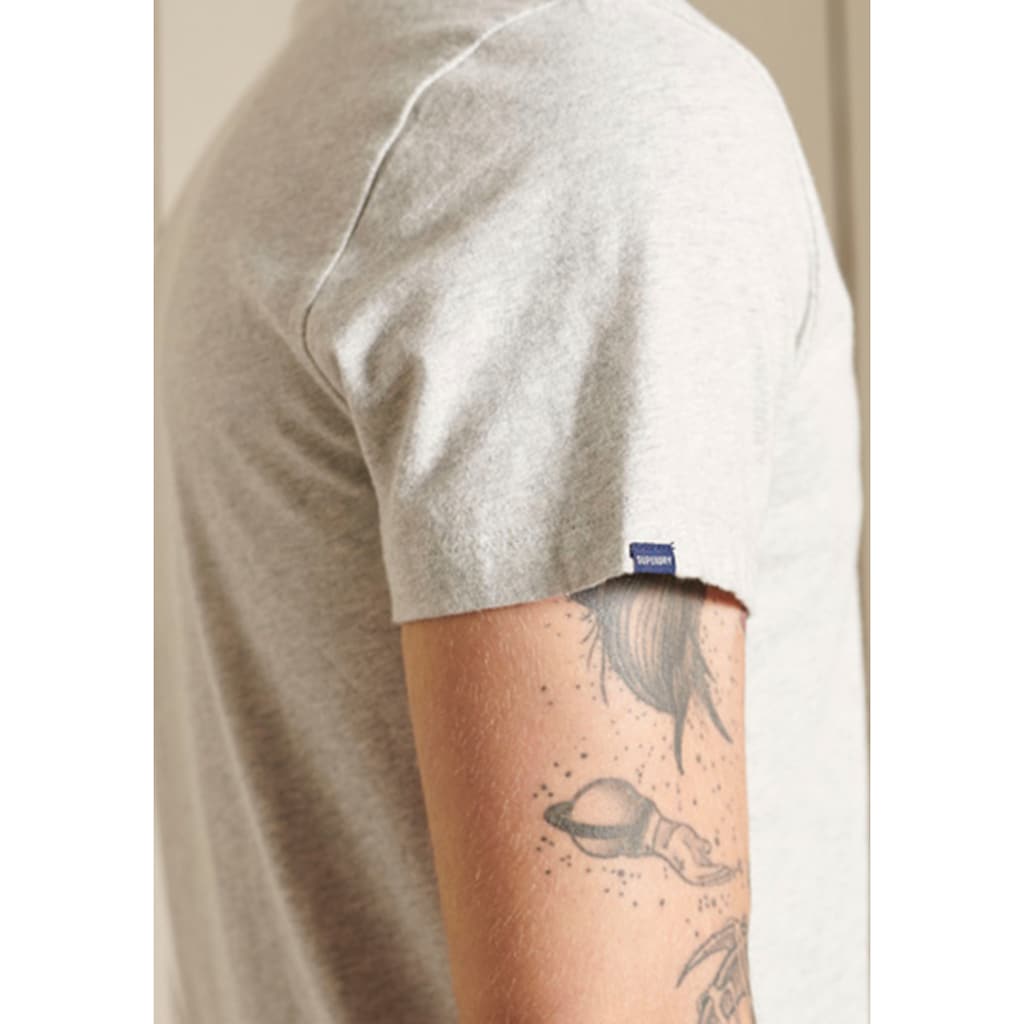 Superdry V-Shirt »VINTAGE LOGO EMB VEE«