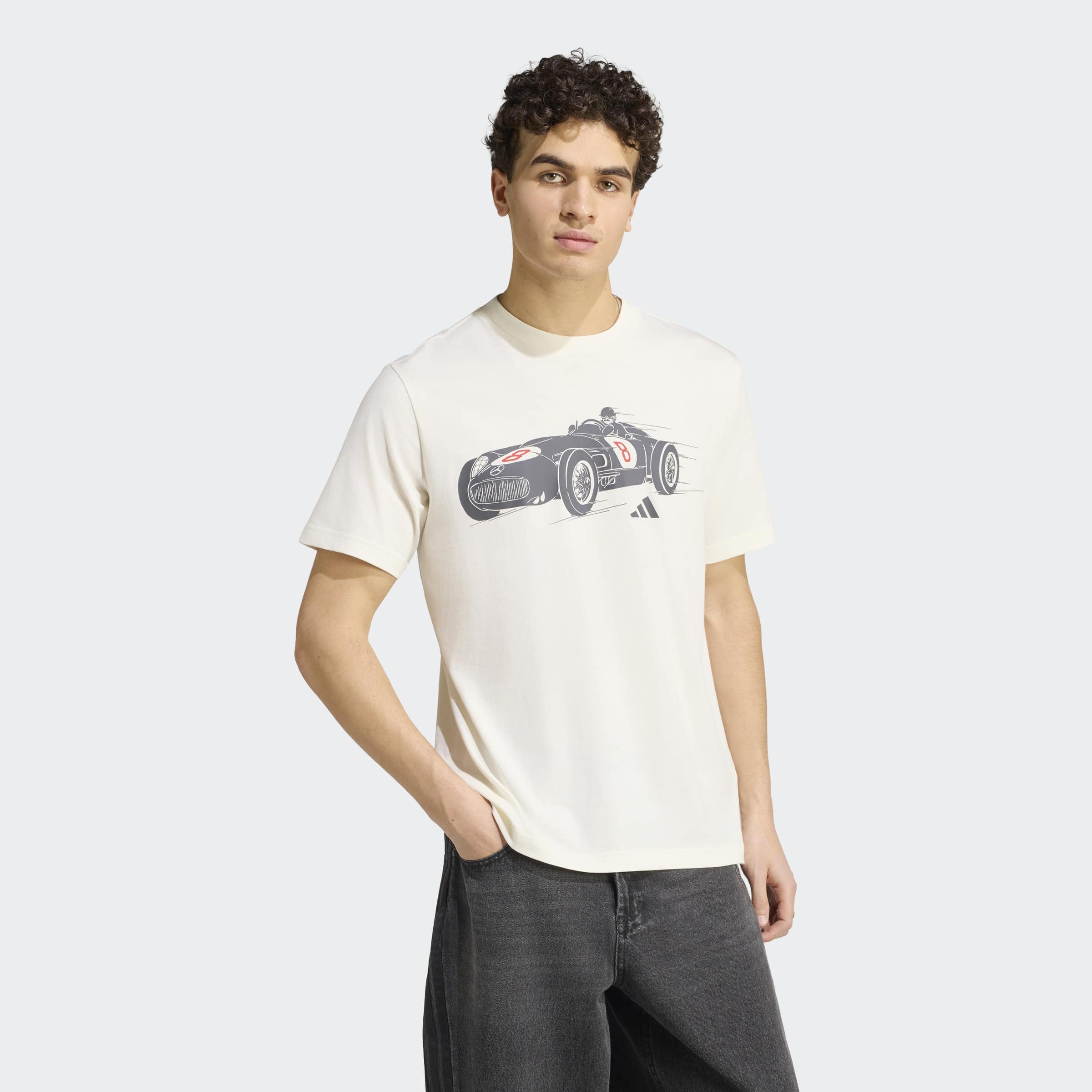 Image of adidas Performance T-Shirt "MERCEDES-AMG PETRONAS FORMULA 1 TEAM SILVER ARROWS 1955, GRAFIK" für Erwachsene, mit Rundhalsausschnitt, ohne Verschluss, aus Baumwolle