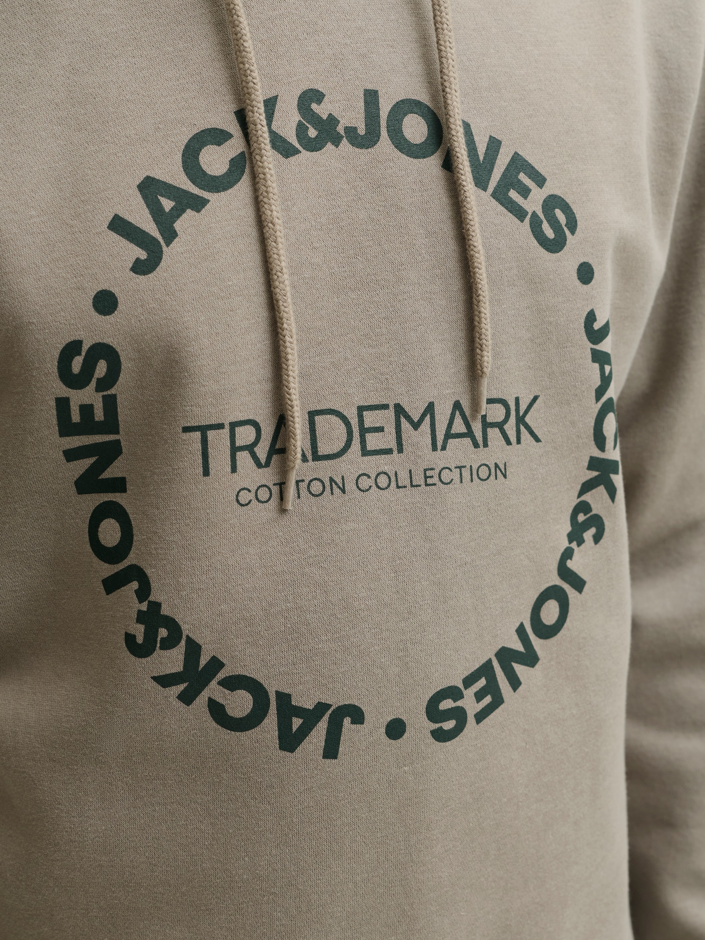 Jack & Jones PlusSize Sweat à capuche »JJBENSON SWEAT HOOD PLS«, mélange de matériaux, coupe régulière
