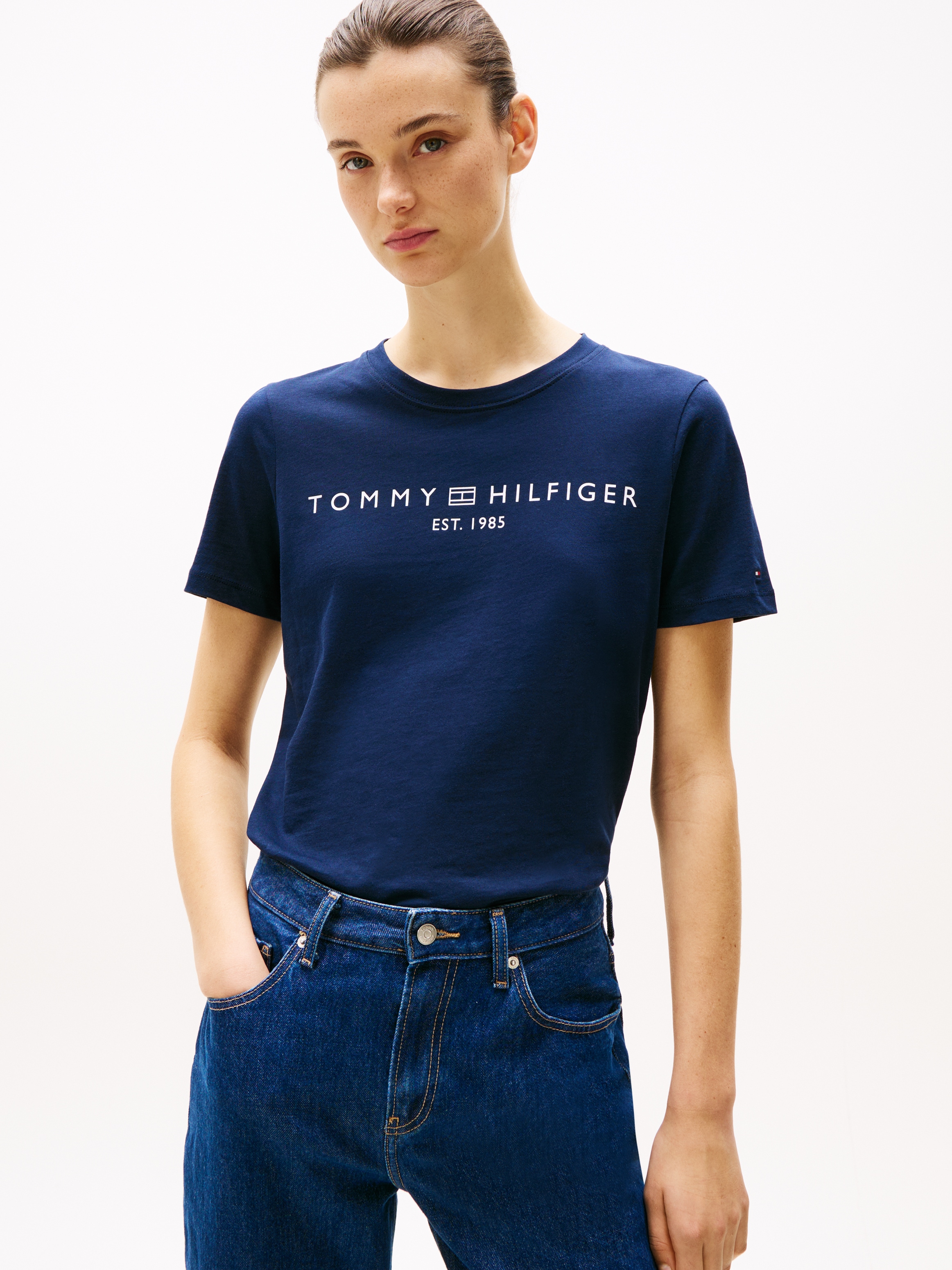 Tommy Hilfiger T-Shirt »REG CORP LOGO C-NK mit Logoschriftzug und Stickerei«, meliert, casual, regular fit, Baumwolle, Rundhals