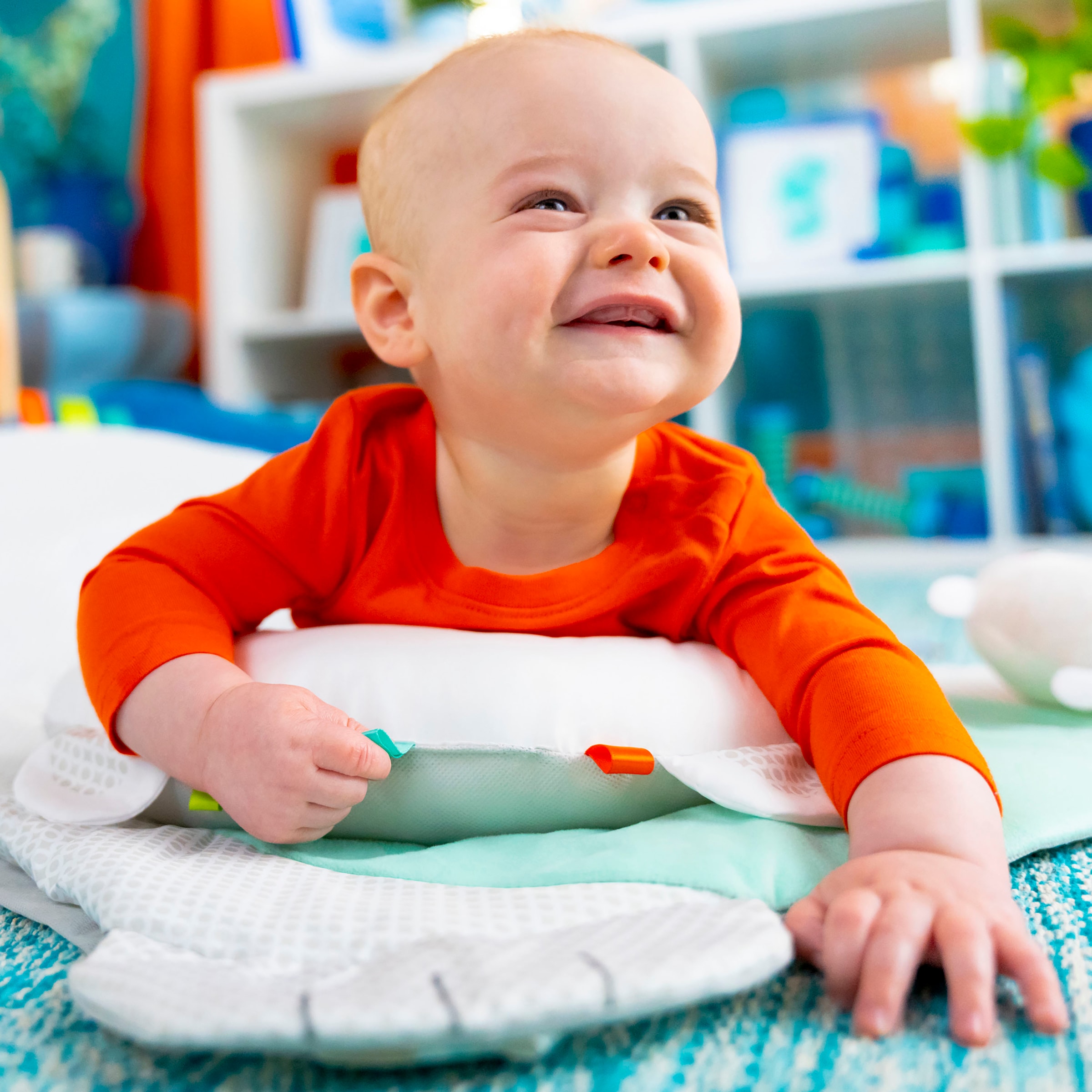 Bright Starts Jouet de préhension »Tummy Time Prop & Play™«