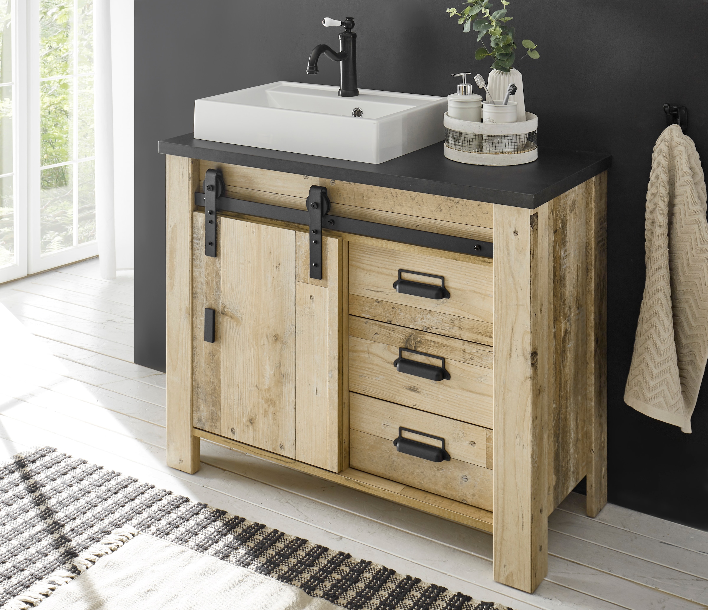 Home affaire Badmöbel-Set »SHERWOOD, Bad im modernen Design, 2-teiliges Badezimmer«, (2 St.), in 2 Farben verfügbar, Scheunentorbeschlag & Apothekergriff aus Metall