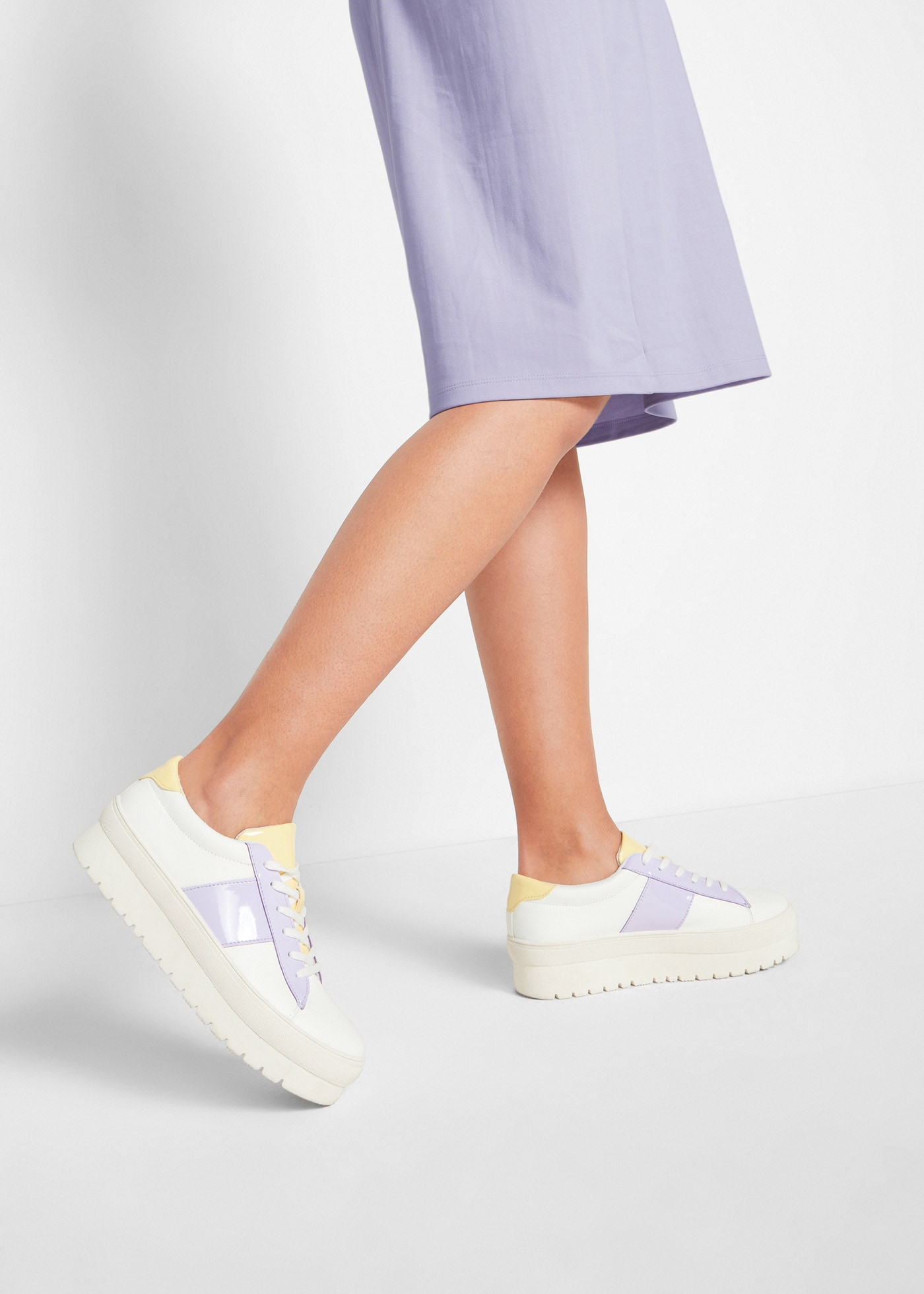 bonprix Robe t-shirt »Oversize-T-Shirtkleid aus reiner Baumwolle (2er Pack)« Packung, 2 cuis tlg. für Alltag, mit Rundhalsausschnitt, Kurzarm, Oversize Passform