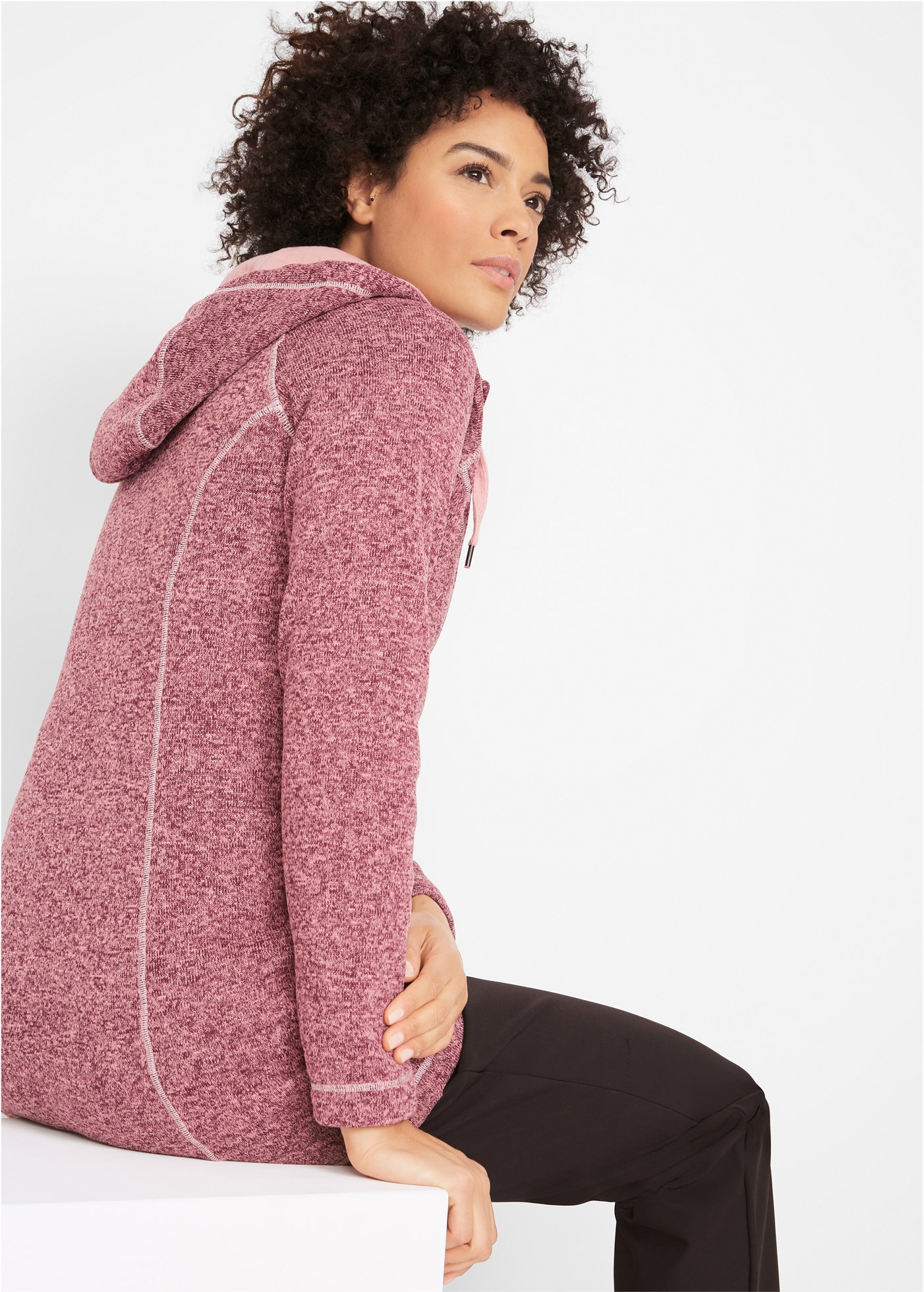 bonprix Strickfleecejacke mit Kapuze mit Kapuze mit Kordelzug, Reissverschlusstaschen