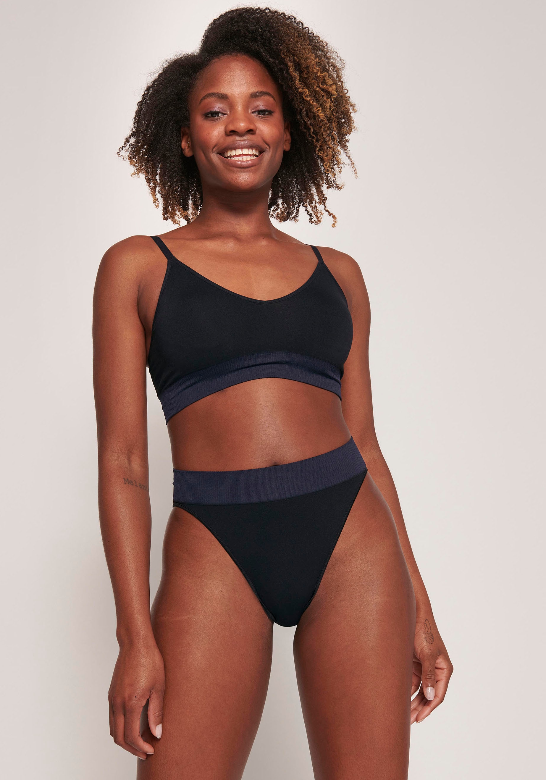 Image of sloggi Bralette "EVER Infused Aloe" V-Ausschnitt, leichter Halt, ohne Bügel, Spaghetti-Träger