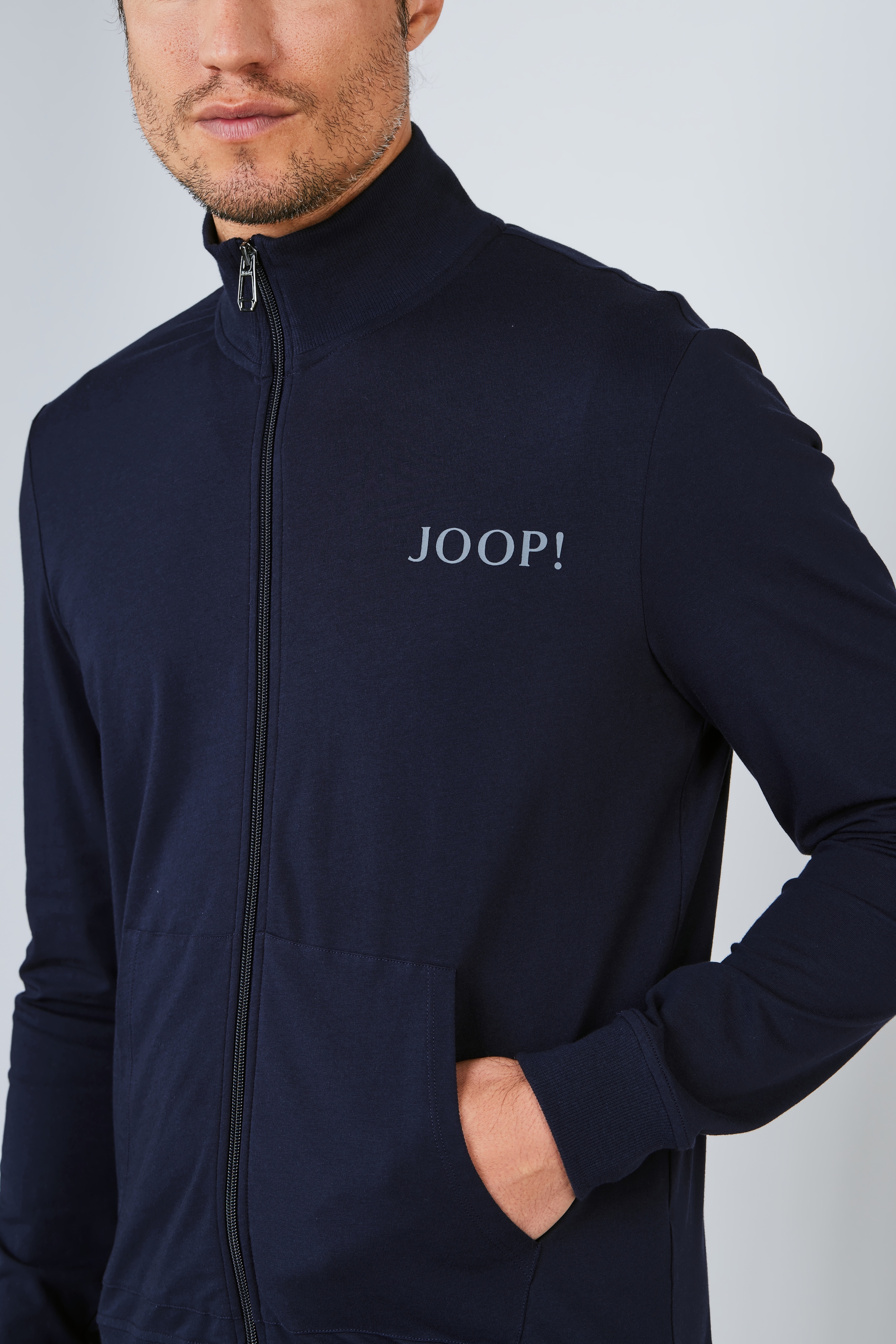 JOOP! Sweatjacke »Comfort«, Stehkragen, Regular Fit, geteilte Kängurutaschen, langärmelig