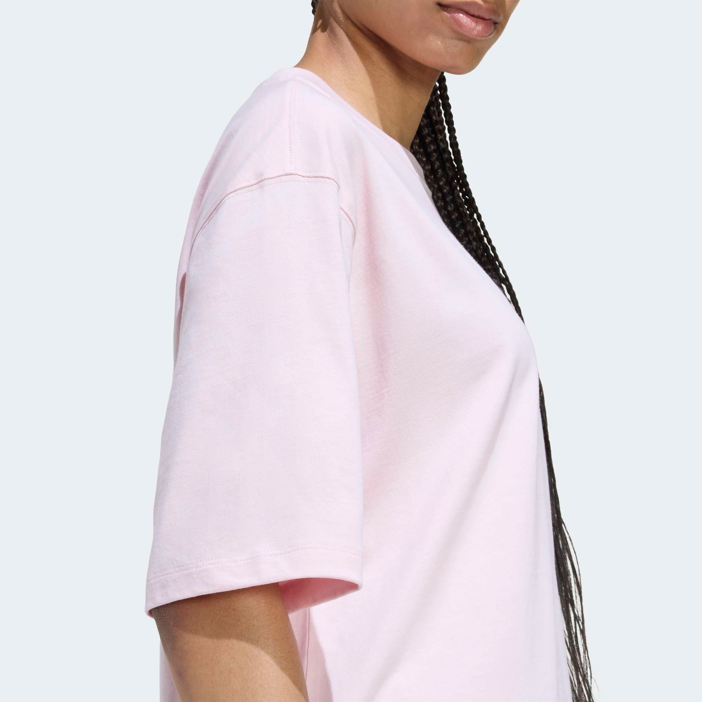 adidas Originals T-shirt »ESS BOYFR TEE« sportlicher Stil, Kurzarm, aus Baumwolljersey