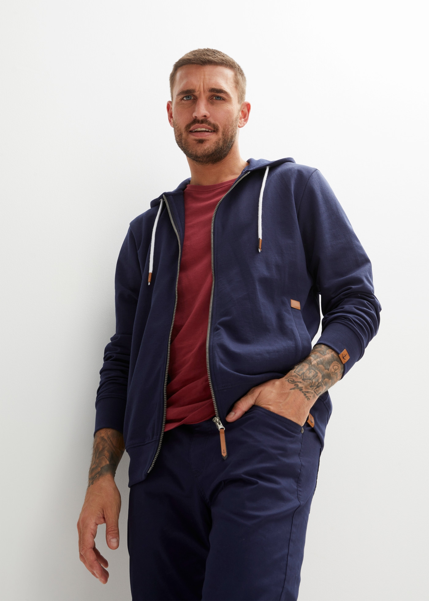 Image of bonprix Kapuzensweatjacke Regular Fit, mit Kapuze