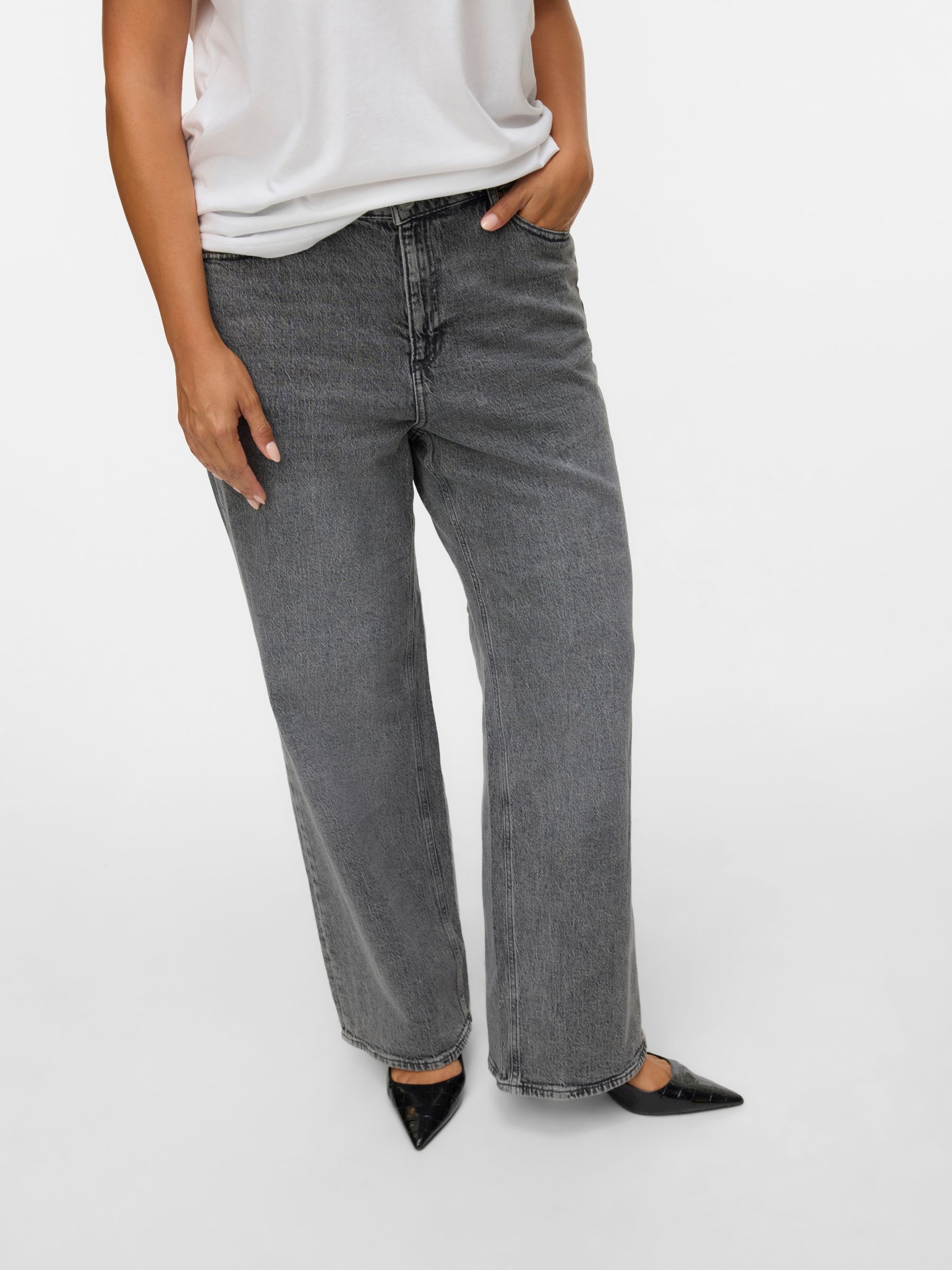 Image of Vero Moda Curve High-waist-Jeans "VMCTESSA HR WIDE J RA206 GA CUR NOOS"