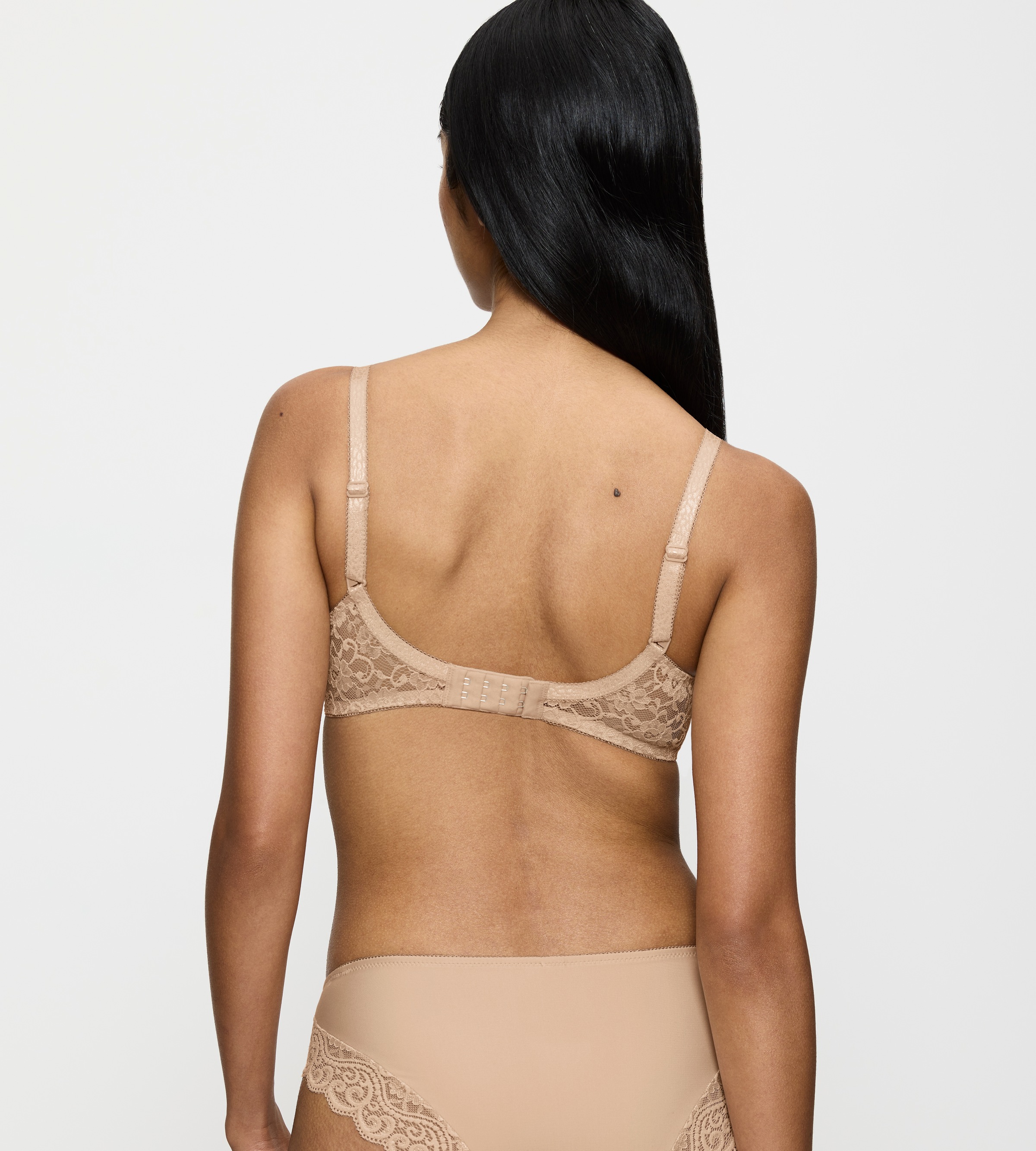 Triumph Soutien-gorge invisible »Amourette« Stretch-Spitze, glatte Cups, atmungsaktiv, leicht, feminin