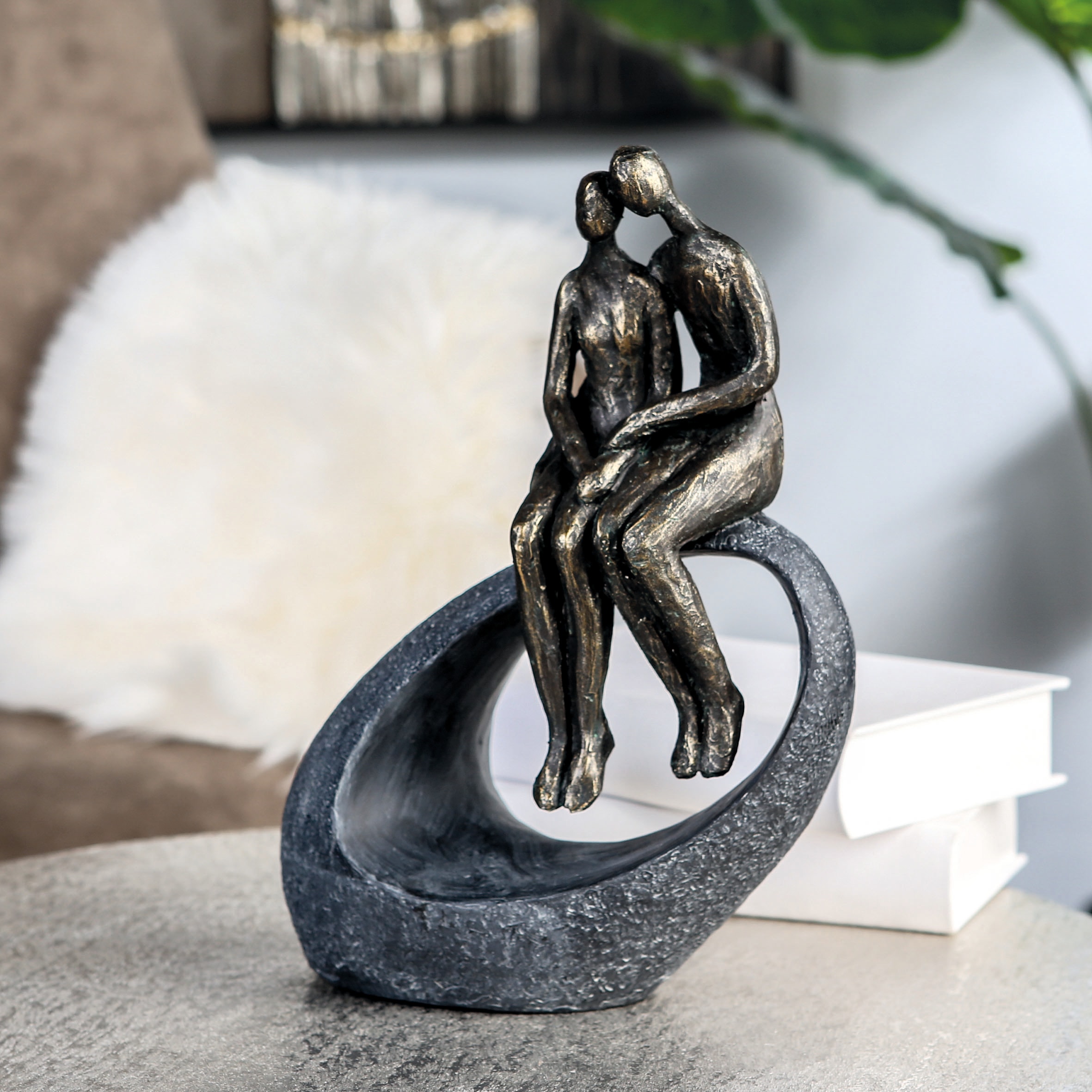 Image of Casablanca by Gilde Dekofigur "Skulptur Moment, bronzefarben/grau" Dekoobjekt, Höhe 27, Pärchen, mit Spruchanhänger, Wohnzimmer