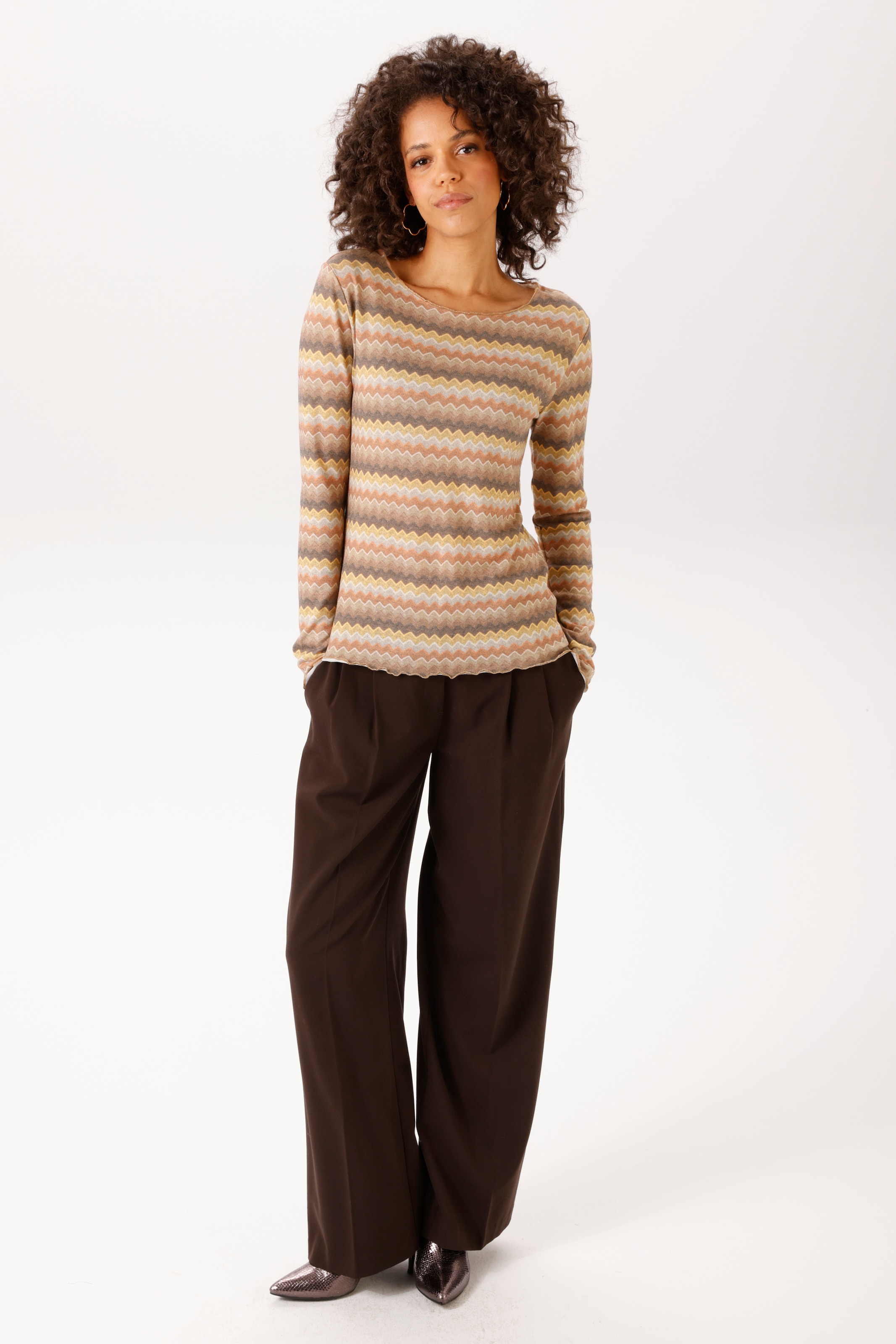 Aniston CASUAL T-shirt à manches longues dans les couleurs tendance, motif zigzag rayé - NOUVELLE COLLECTION